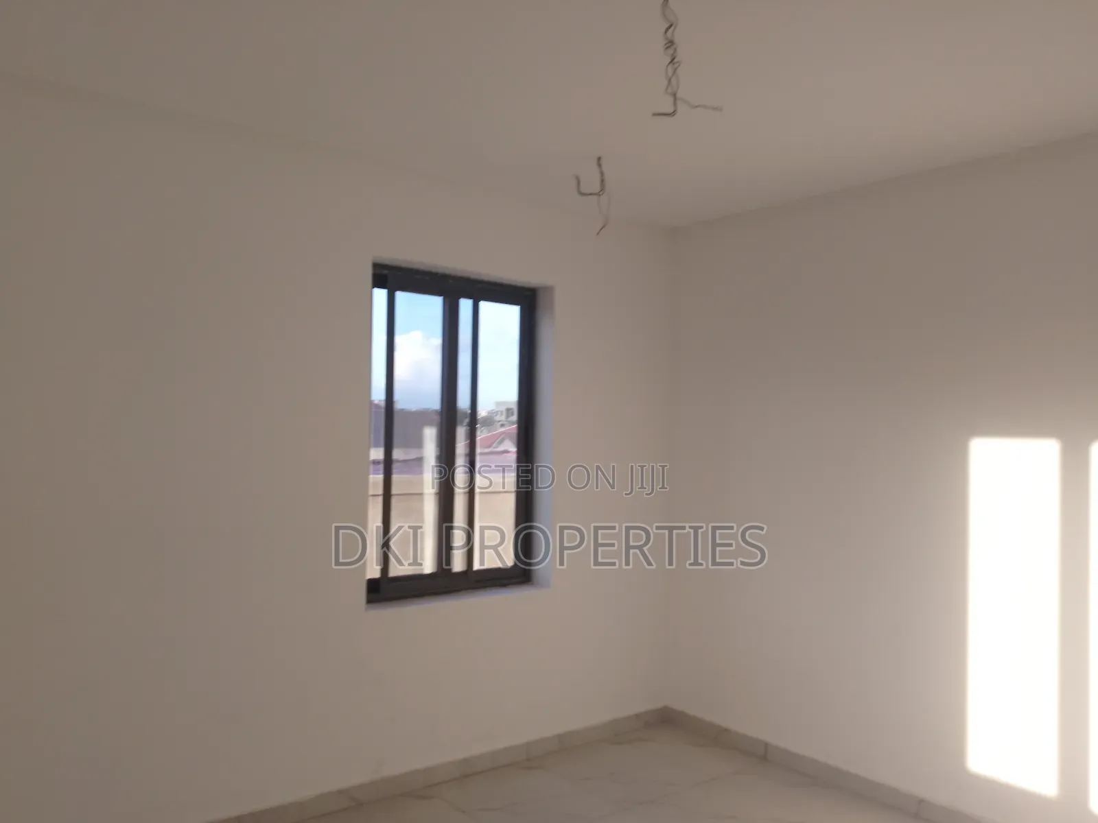4bdrm House in Dki Properties, New Legon for sale