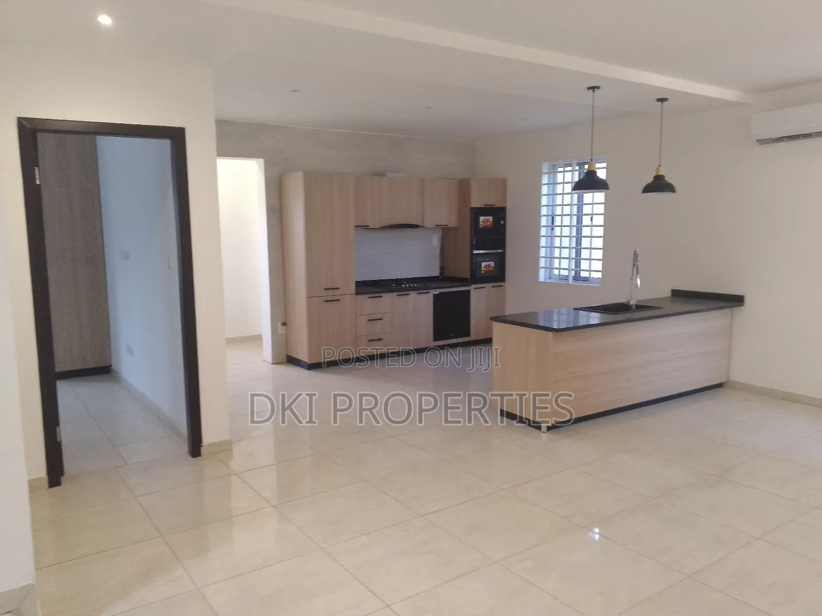 4bdrm House in Dki Properties, New Legon for sale