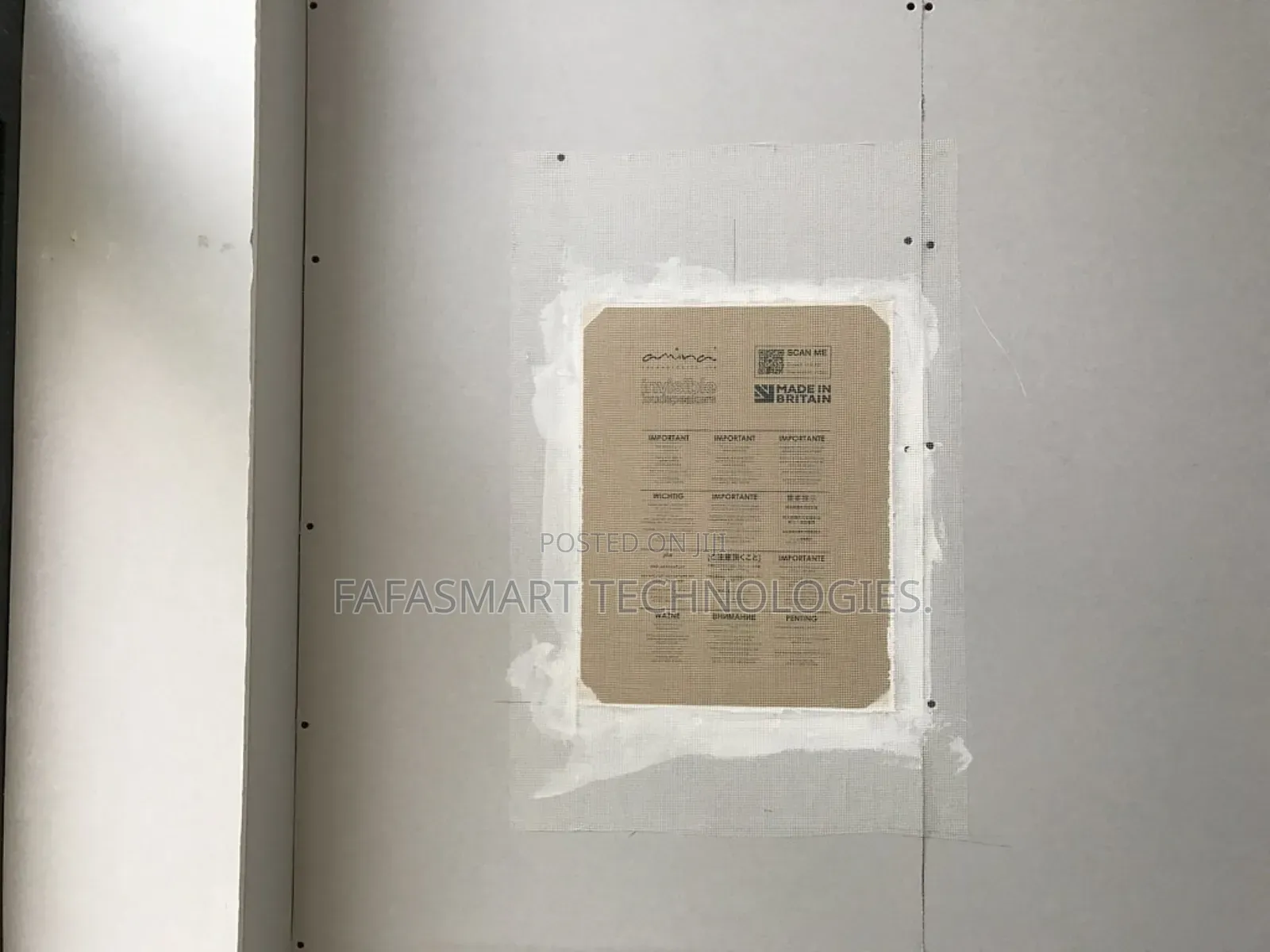 Invisible Ceiling and Wall Loudspeaker