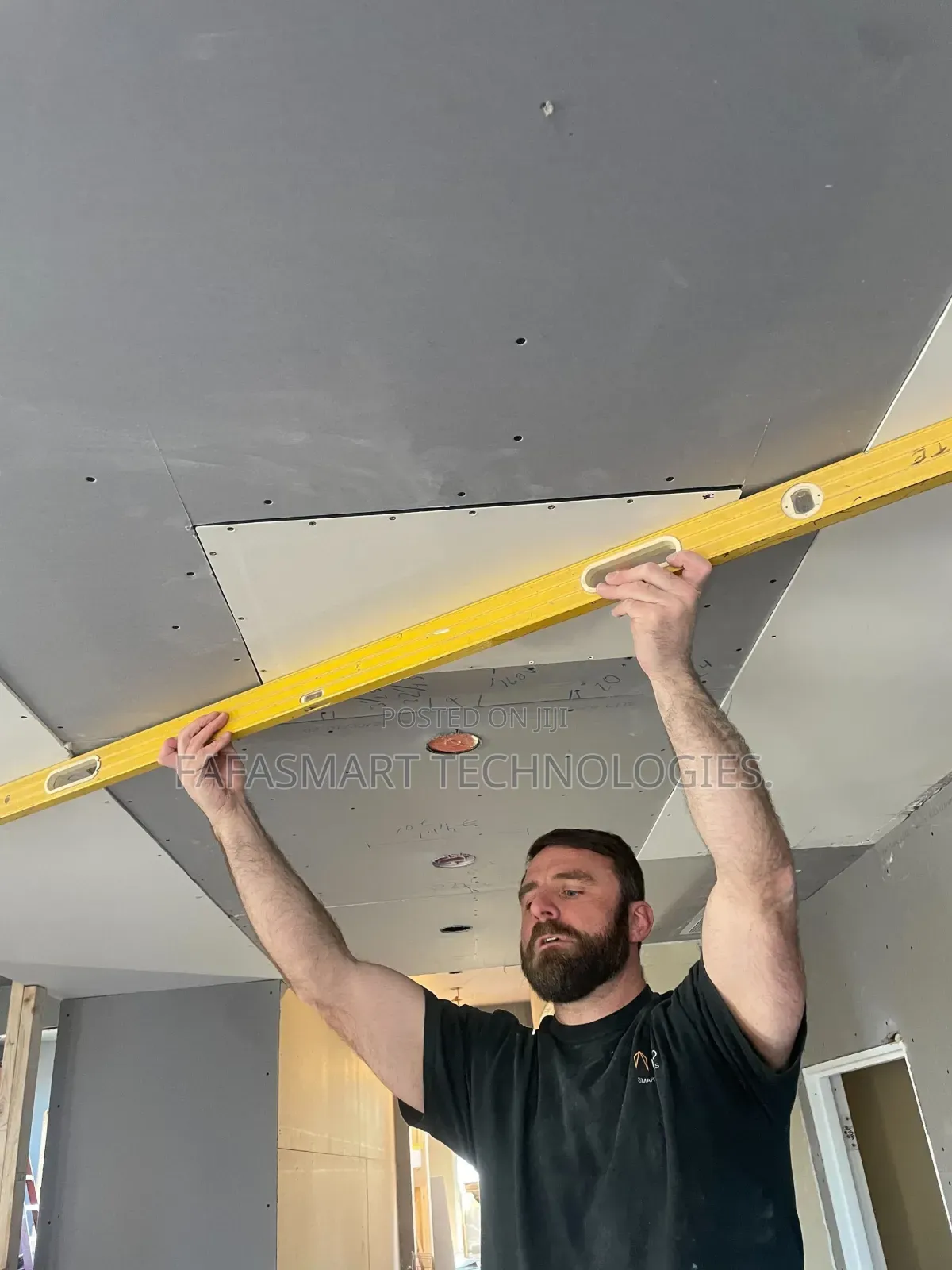 Invisible Ceiling and Wall Loudspeaker