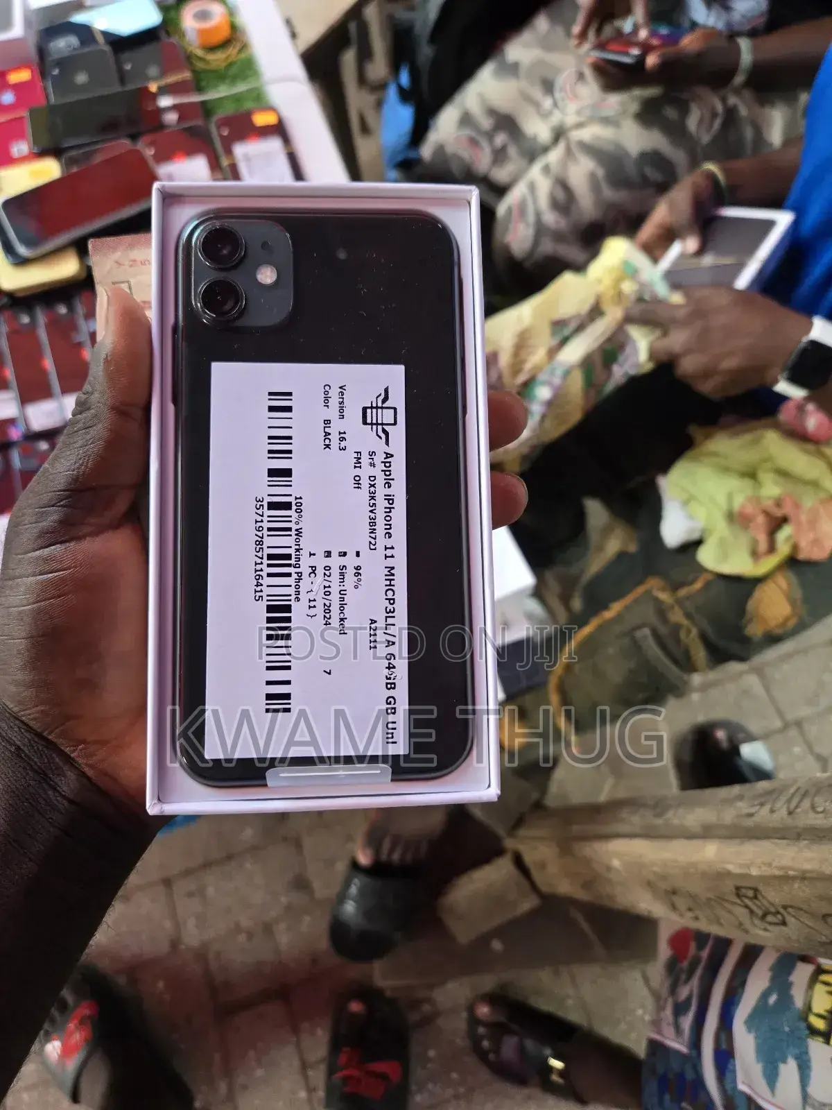 New Apple iPhone 11 64 GB Black