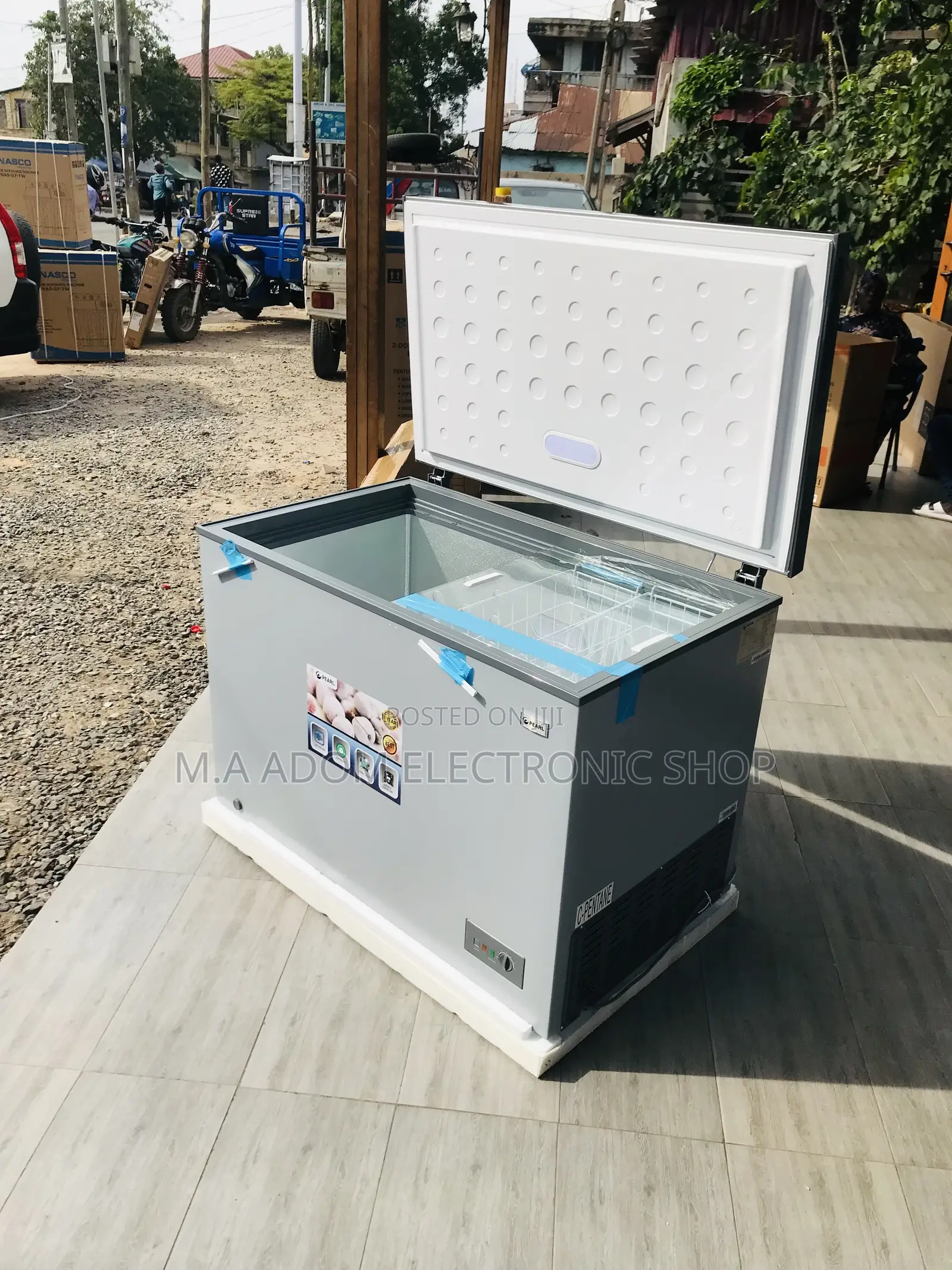 Order Quality Pearl PCF 380, 316L 1 Door Electric Freezer.