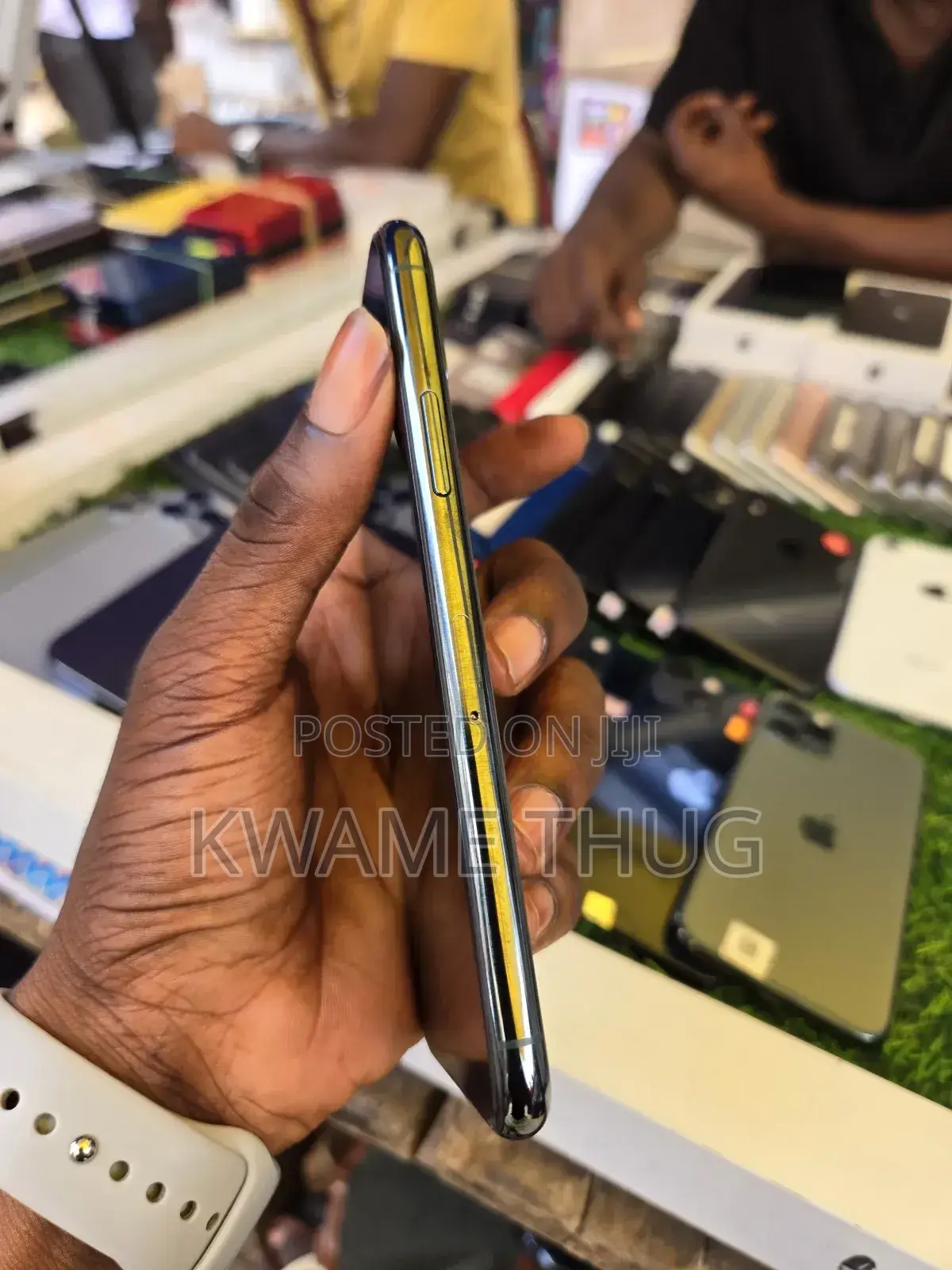 Apple iPhone 11 Pro 64 GB Gray