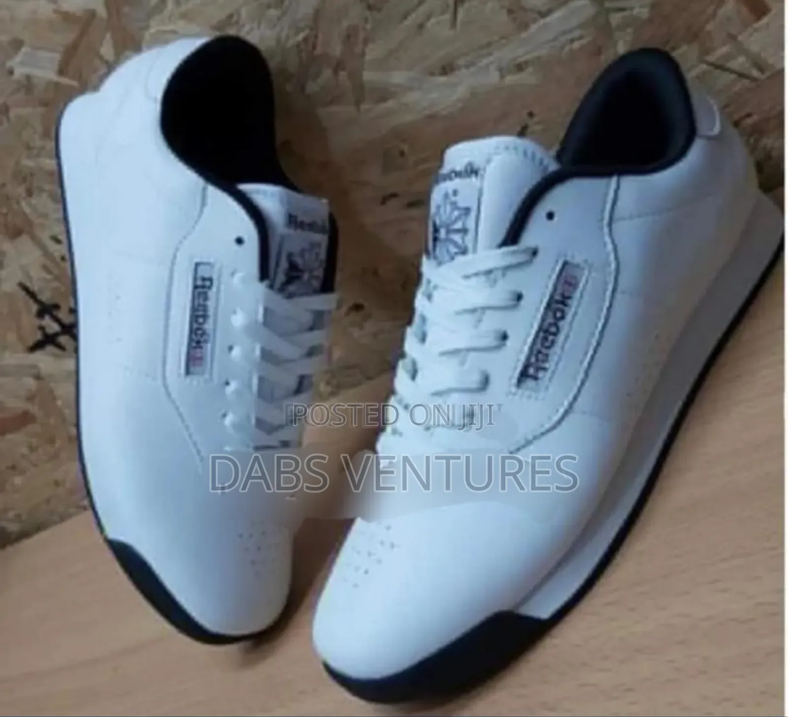 High Quality Reebok Sneakers