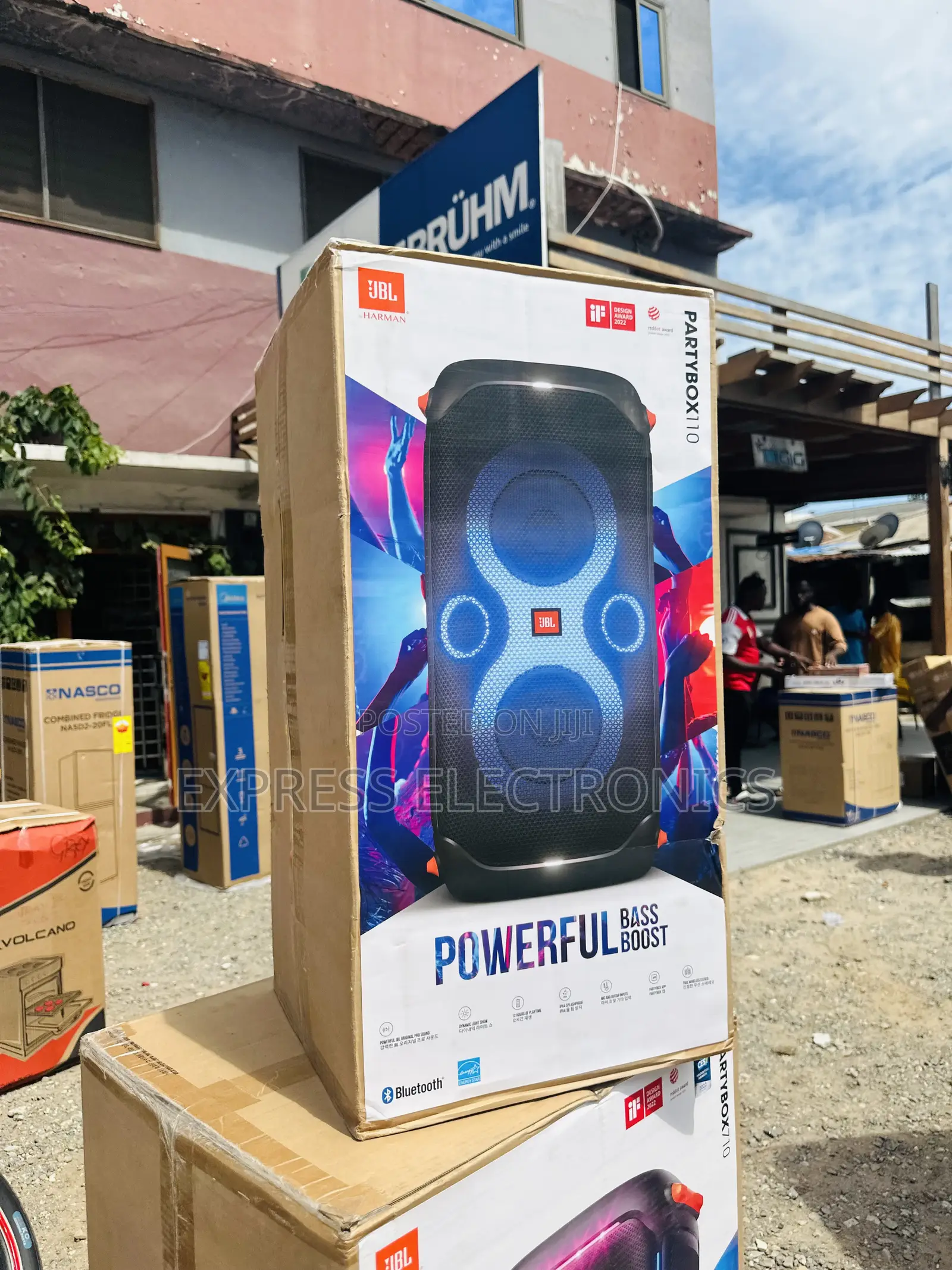 12 Hours Long Play Time Bluetooth Speaker Partybox 110