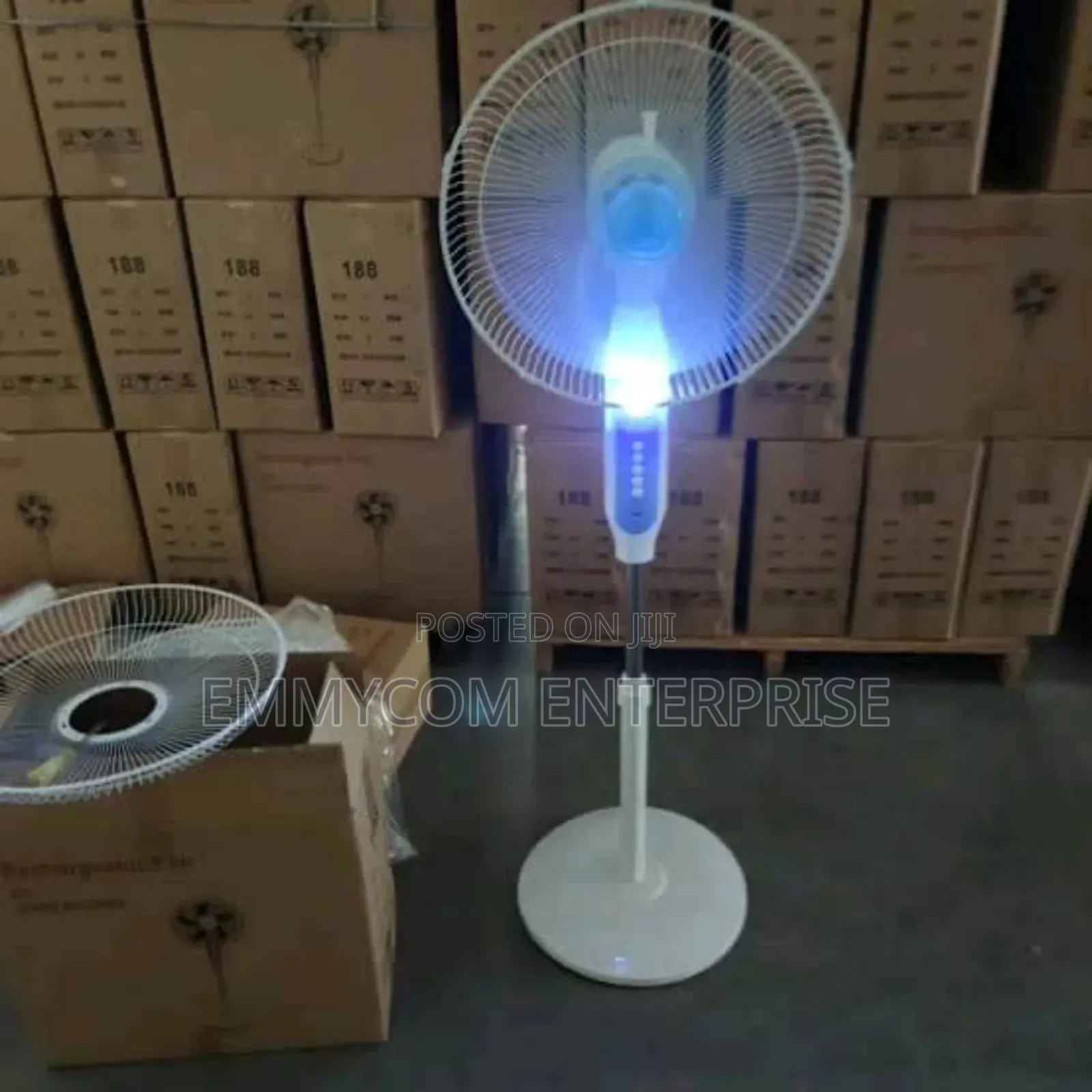 Solar and Rechargeable Standing Fan