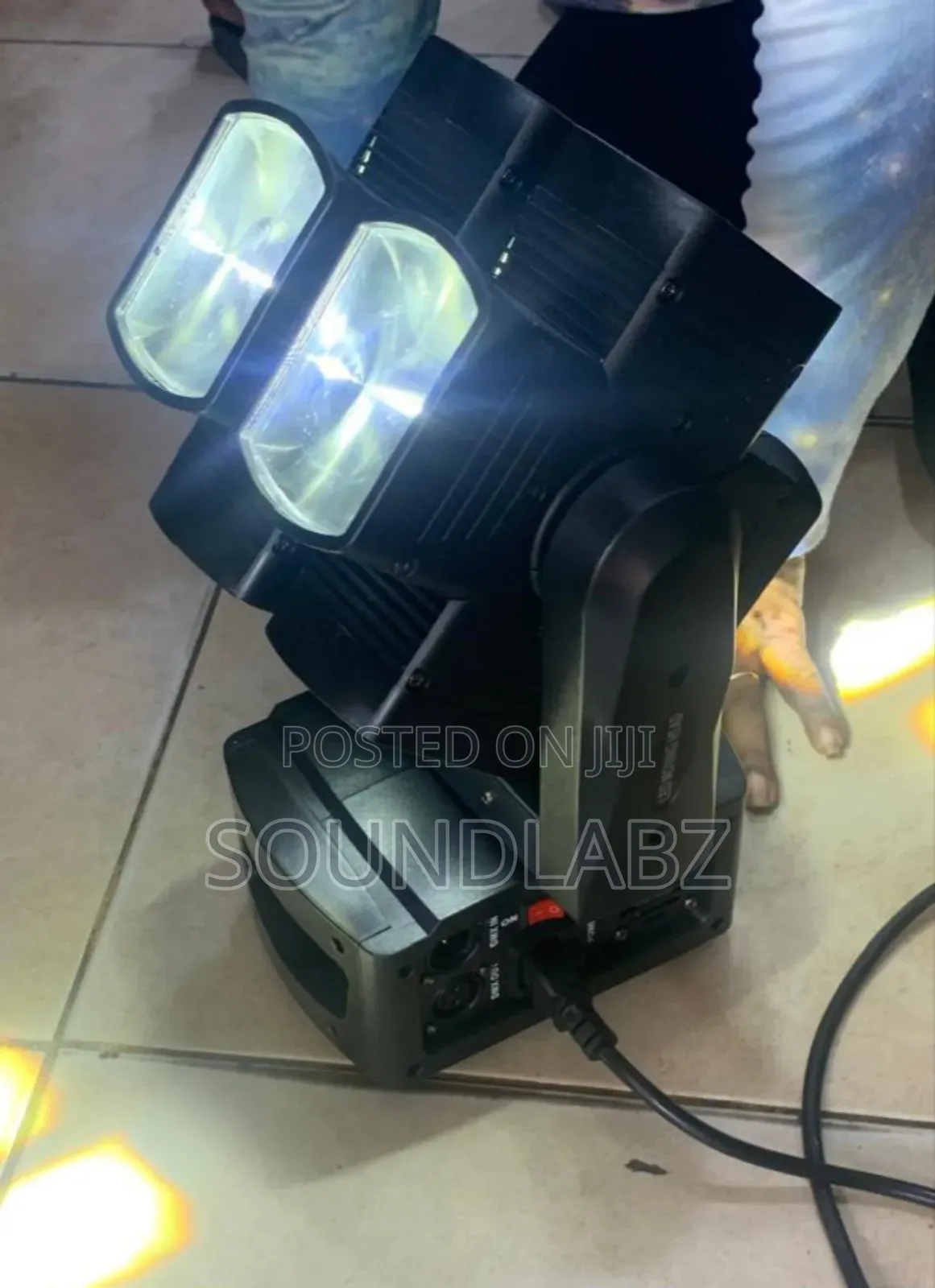 8x12w RGBW Dual Layer Stage Moving Head Beam Light