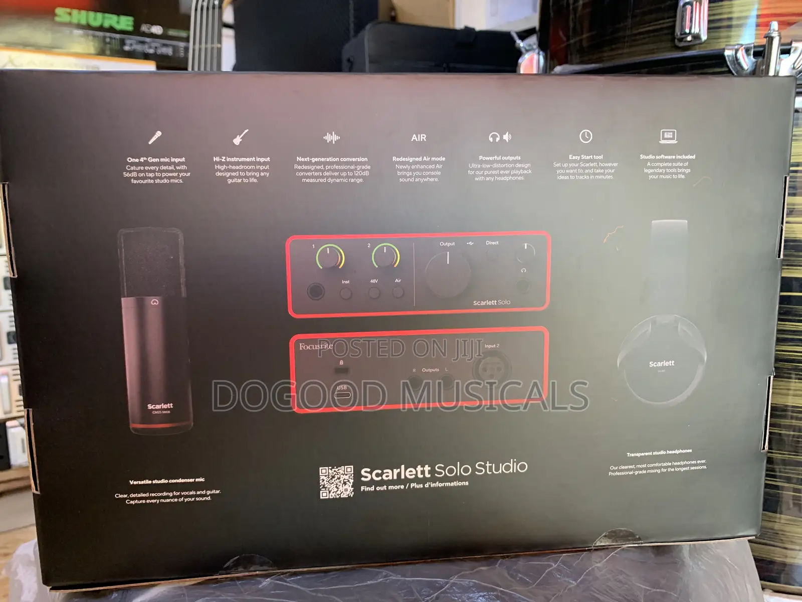 Focusrite Scarlett Solo Studio 4th Gen Recording Bundle