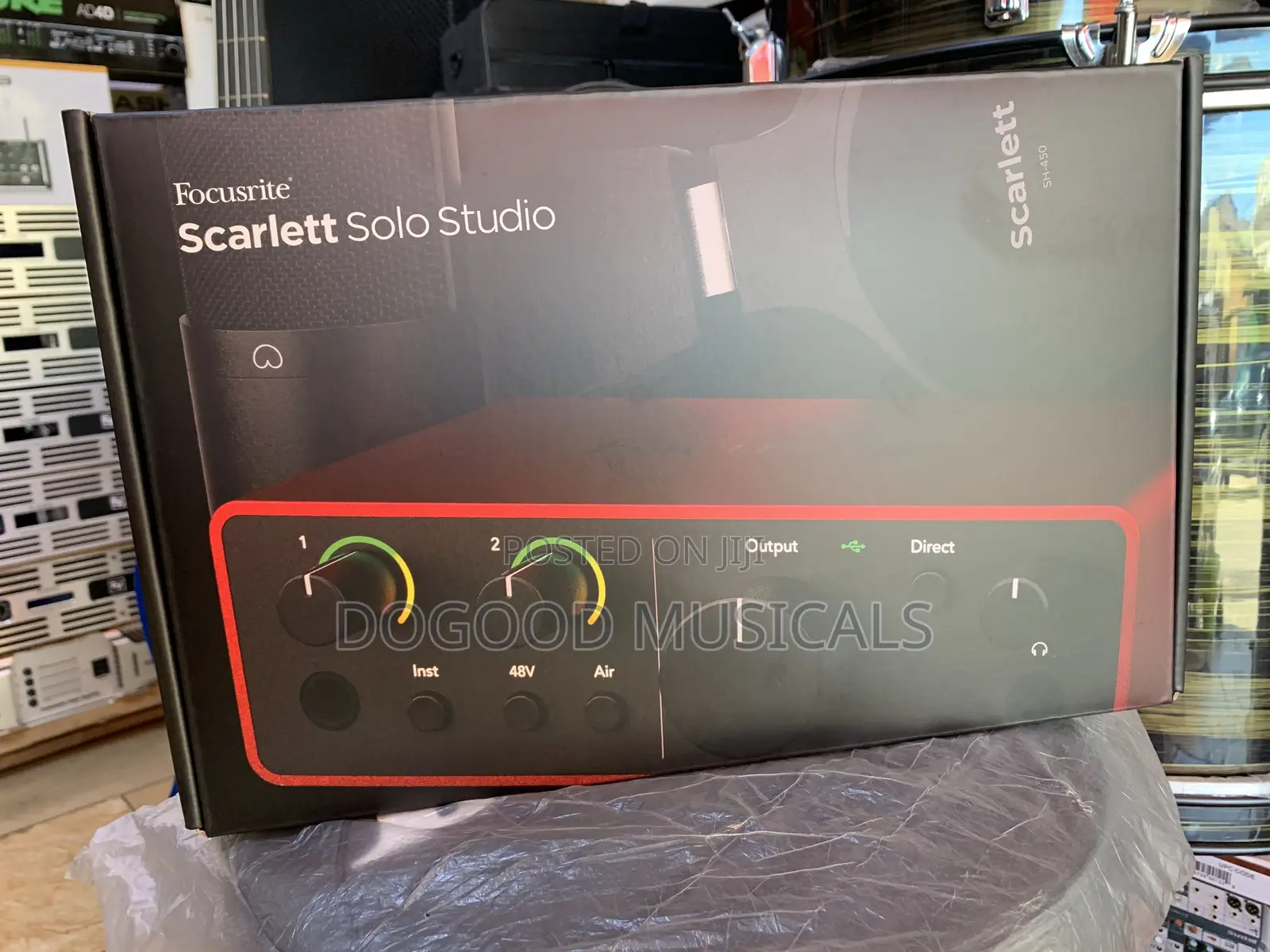 Focusrite Scarlett Solo Studio 4th Gen Recording Bundle