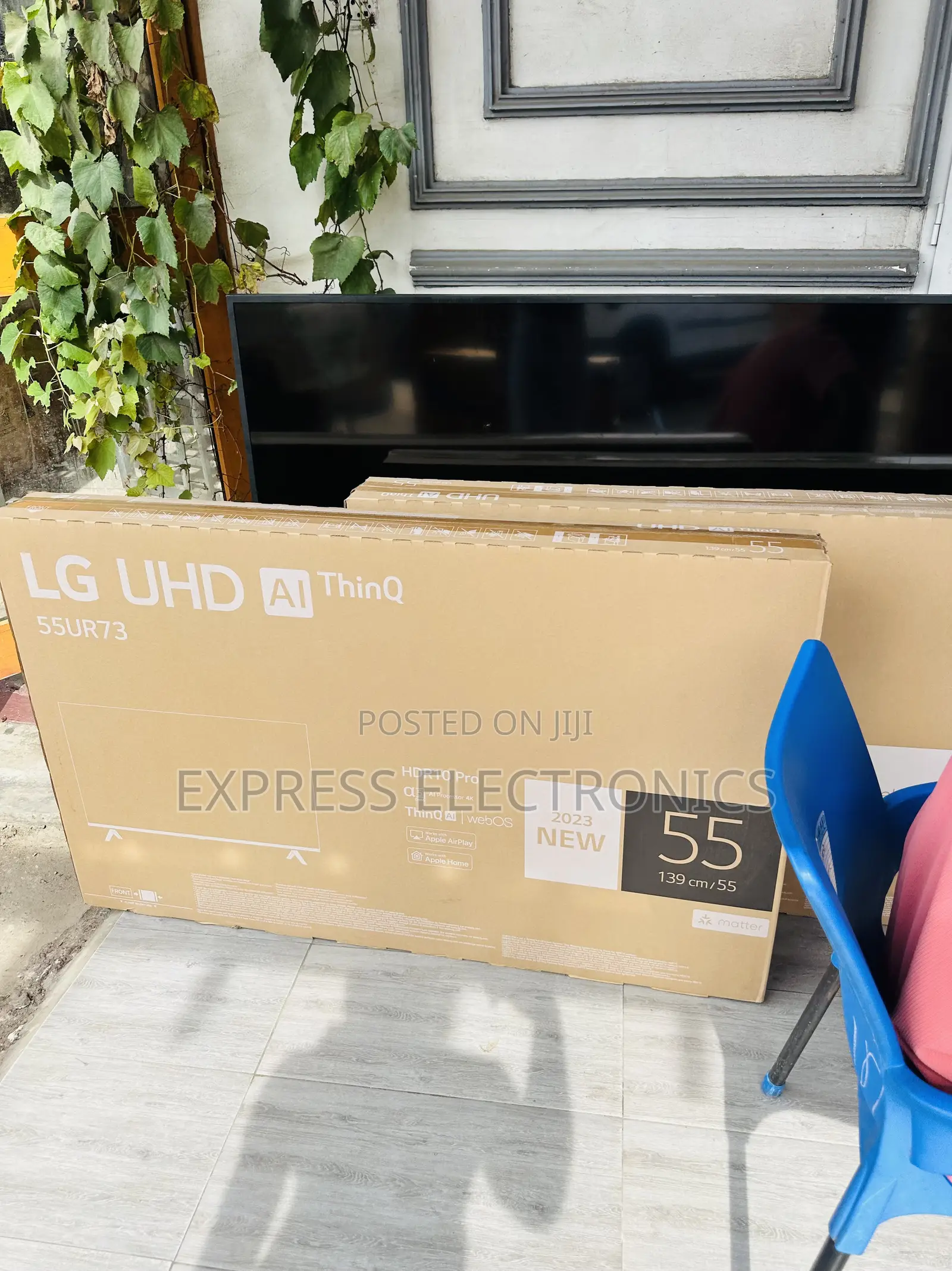 Sleek and Stunning Uhd Smart Lg 55”Ur73
