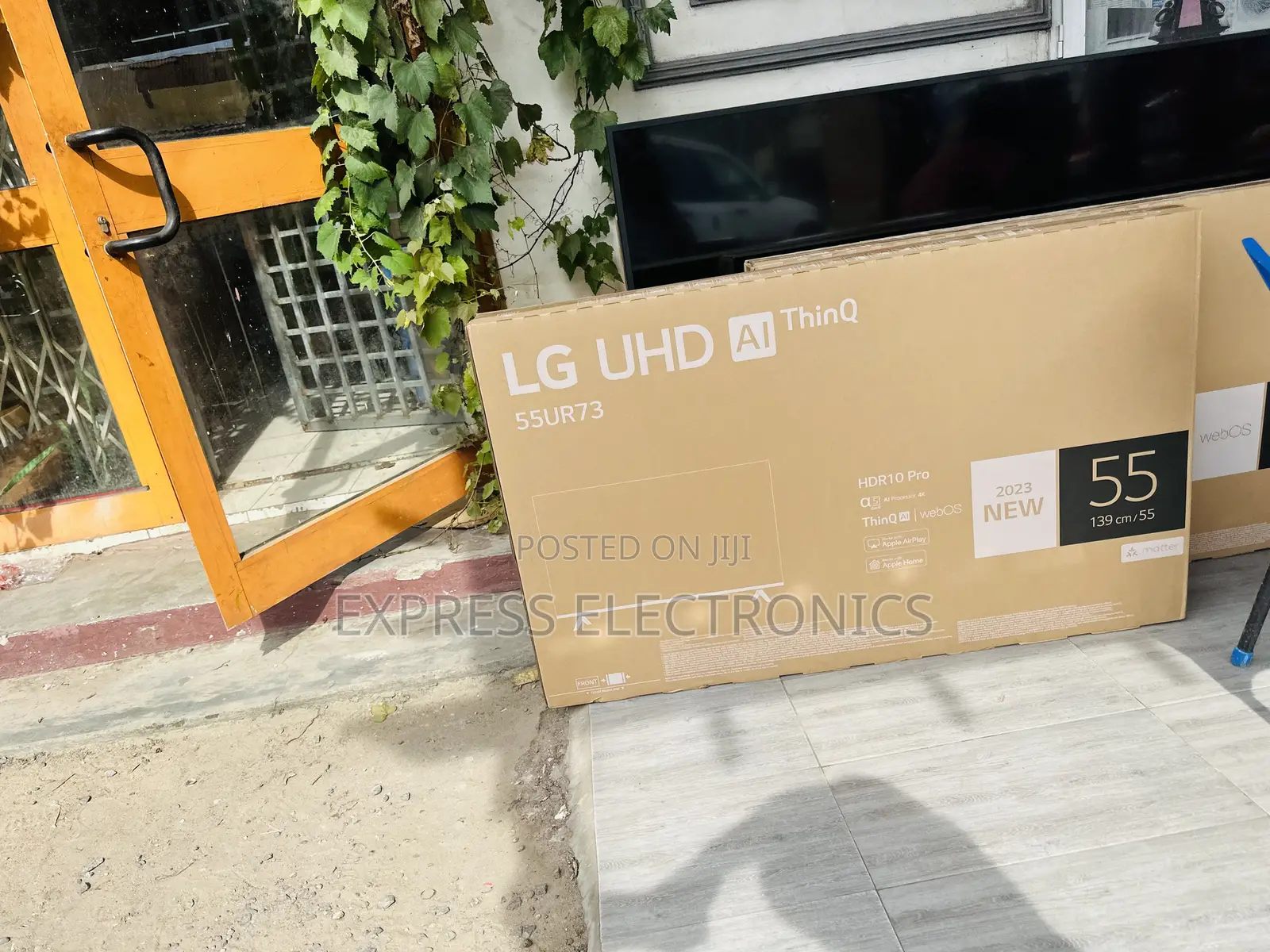 Big Screen Big Thrill UHD Smart LG 55”UR73