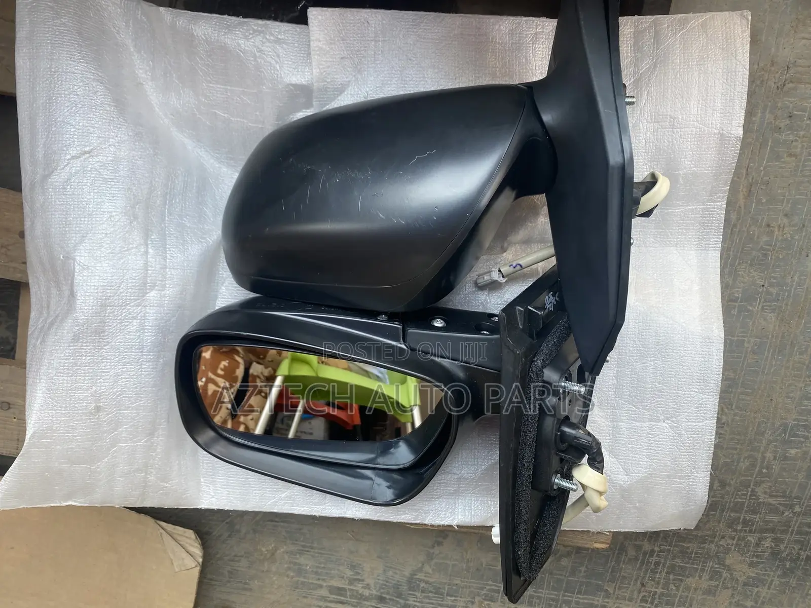 Toyota Corrolla 2006,2007,2008 Side Mirror Without Light