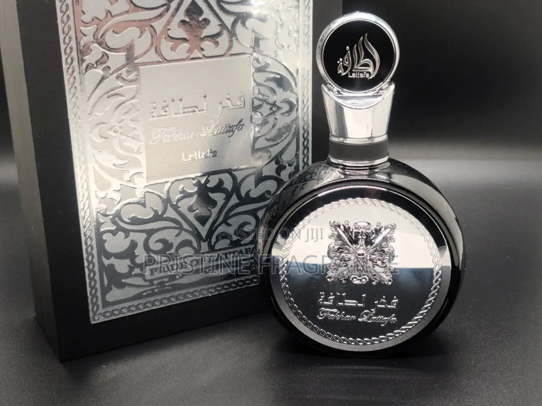 Lattafa Fakhar Black