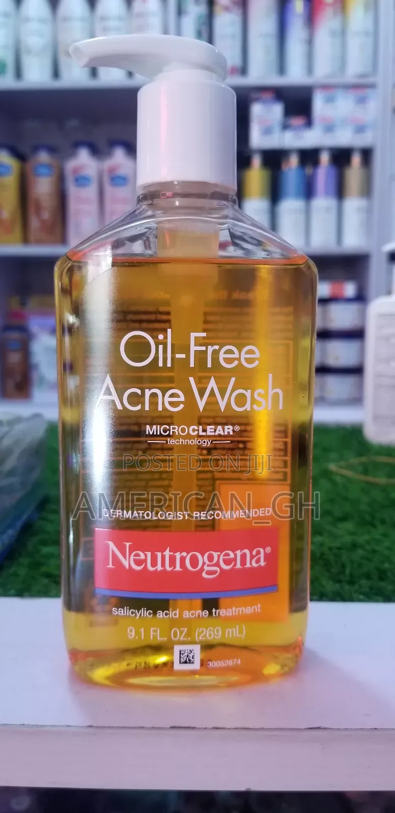 Neutrogena Oil-Free Acne Wash (Microfiber) 269ml