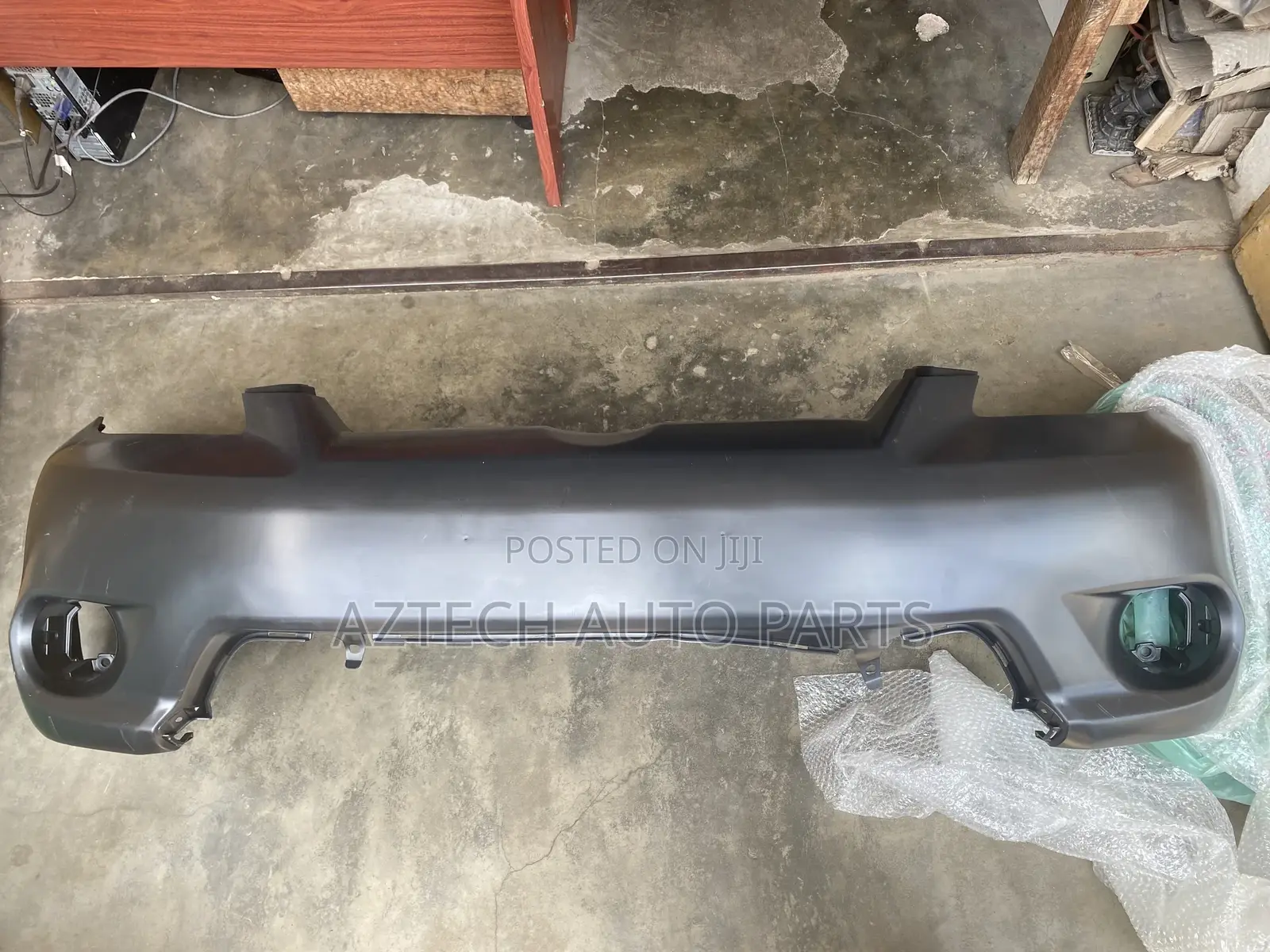 Toyota Matrix 2005,2006,2007,2008 Front Bumper