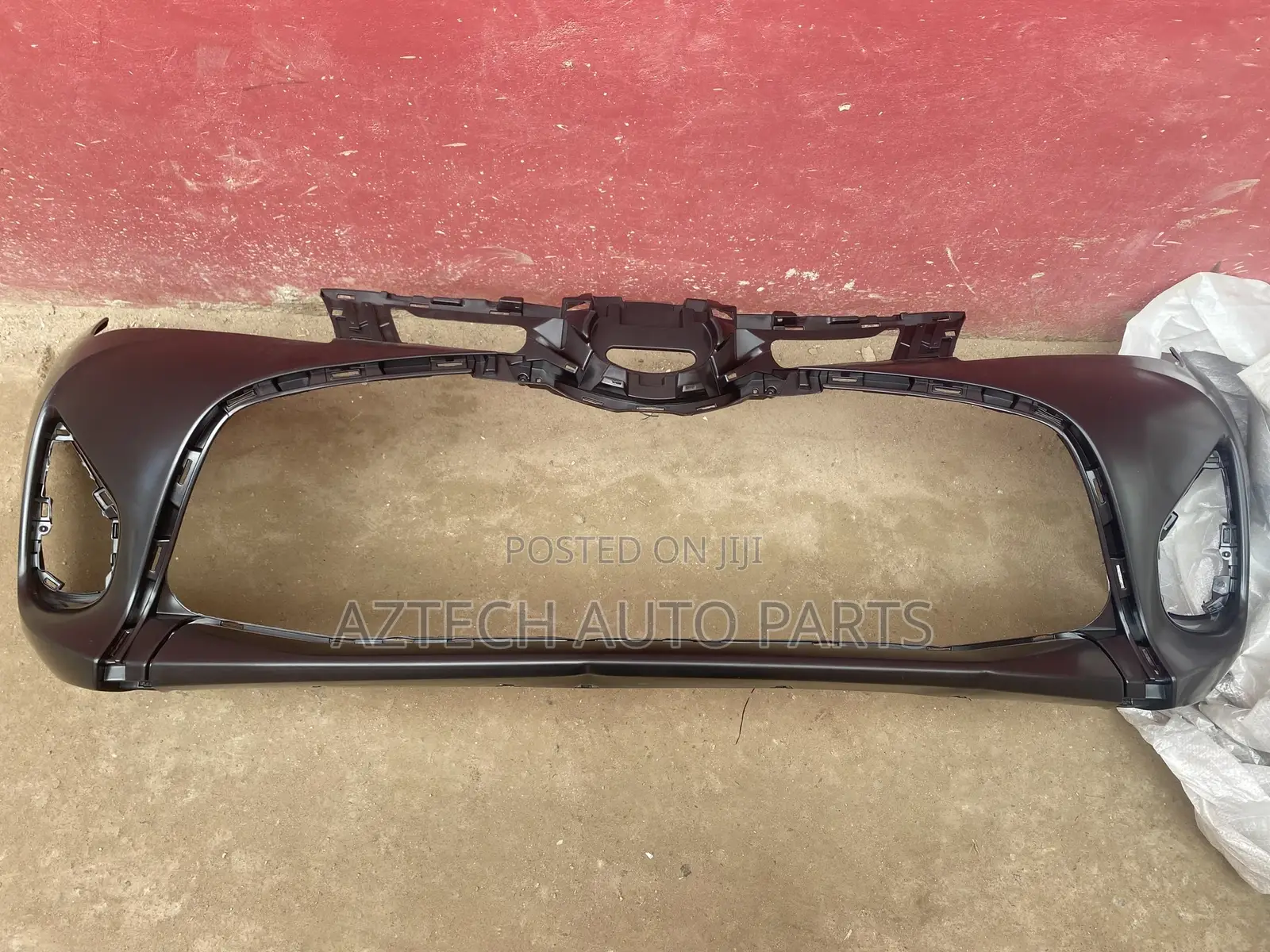Toyota Yaris 2015 Front Bumper