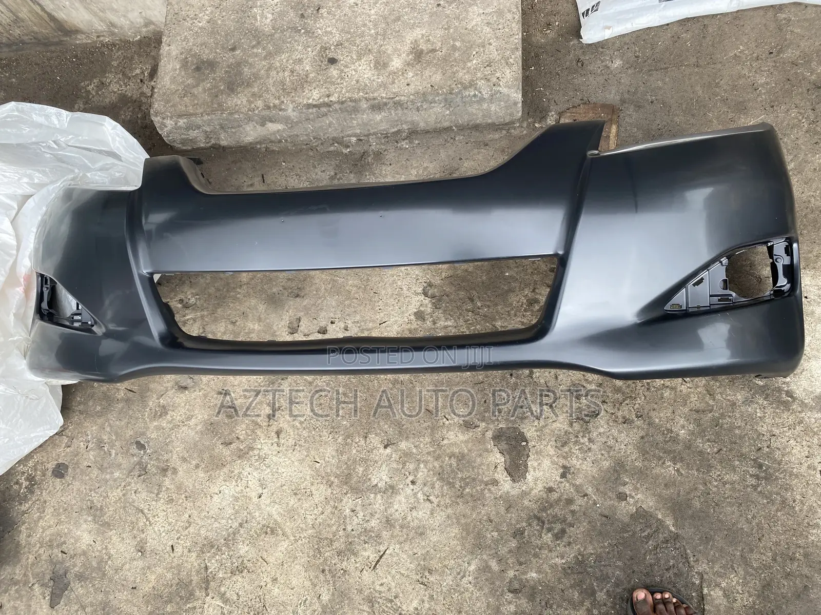 Toyota Matrix 2009,2010,2011,2012 Front Bumper