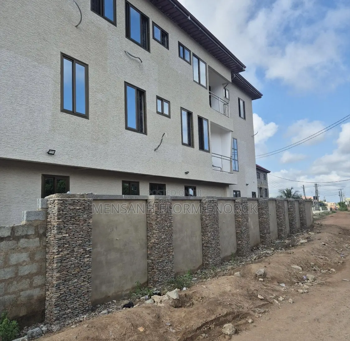 Call for Good Construction Work Stone ,Tilling ,Pop Job