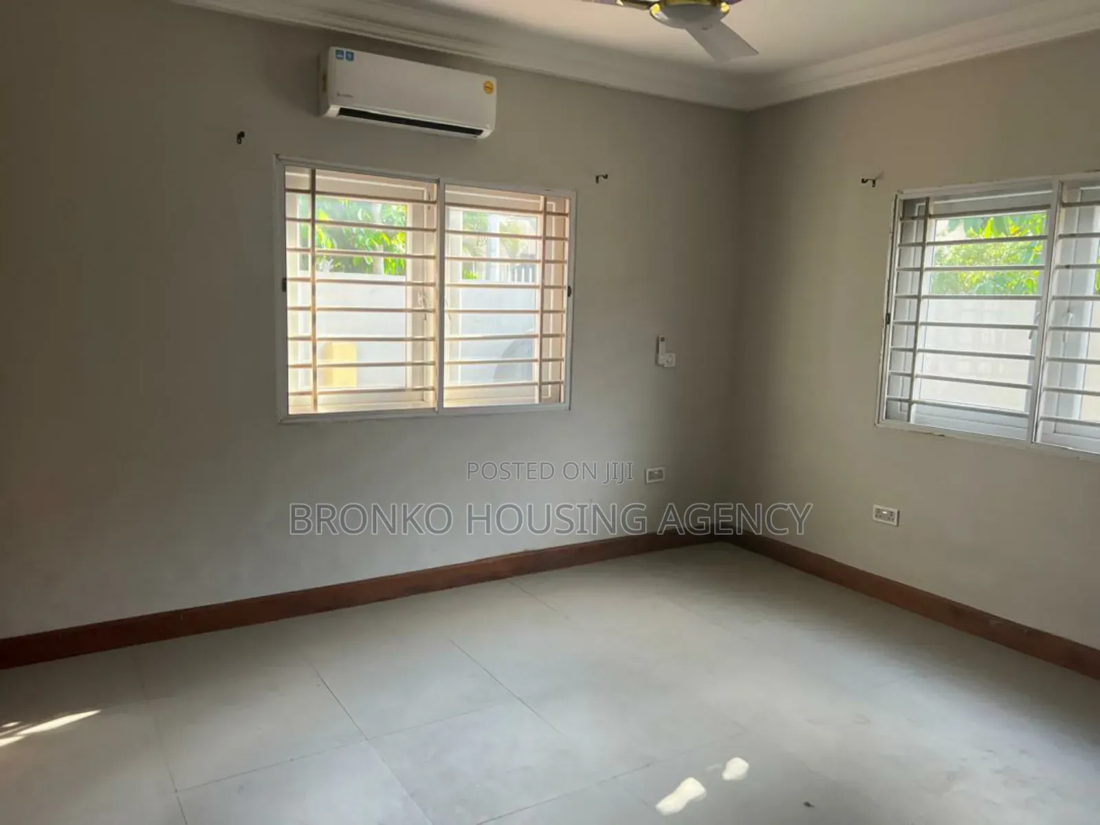 3bdrm House in Bronko Housing, Spintex for rent