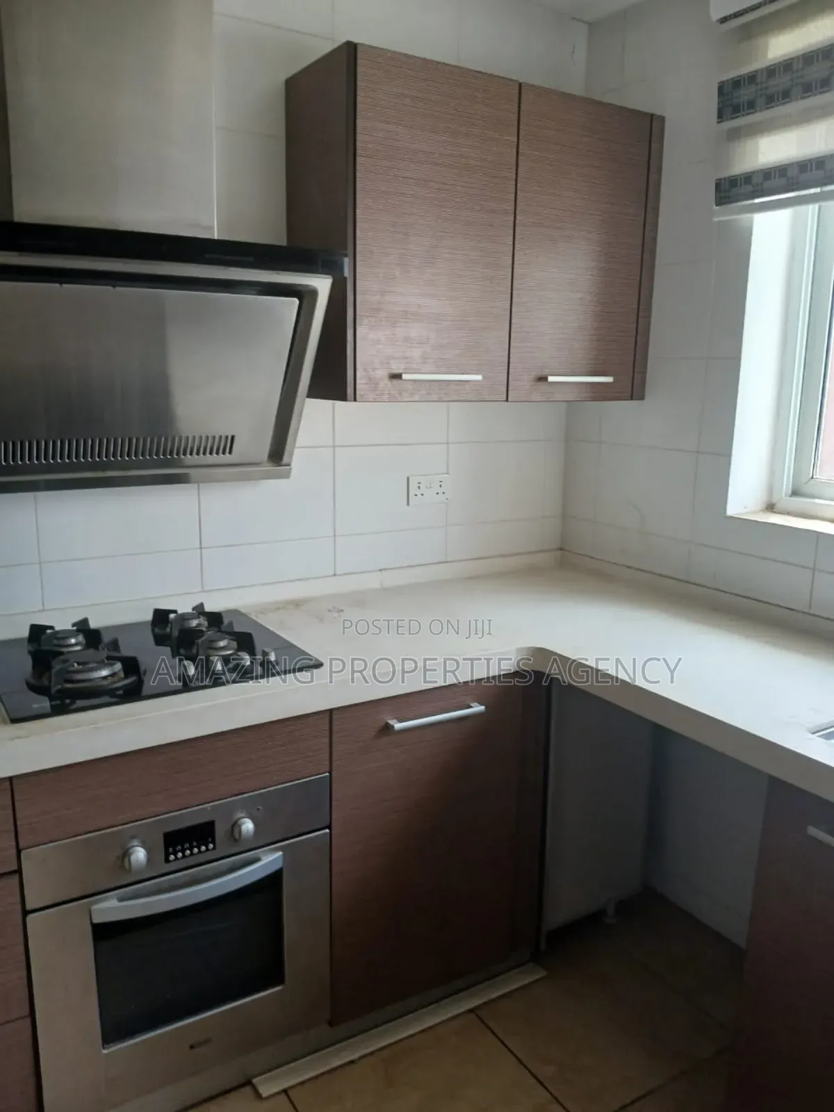 4bdrm House in Teshie for rent