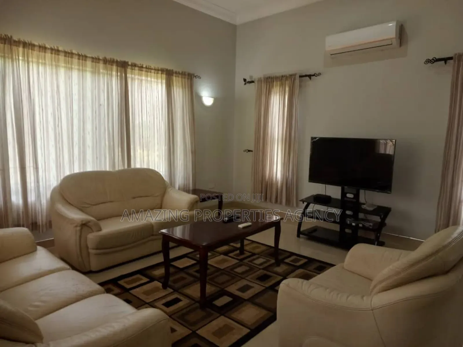 4bdrm House in Sakumono for rent