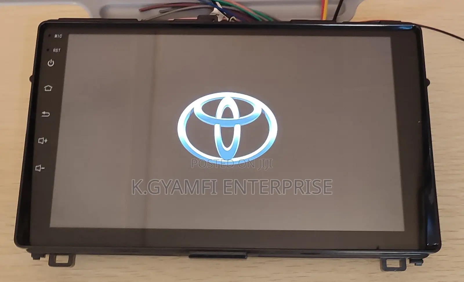 New Android Tape for All Cars (With Reverse Camera)