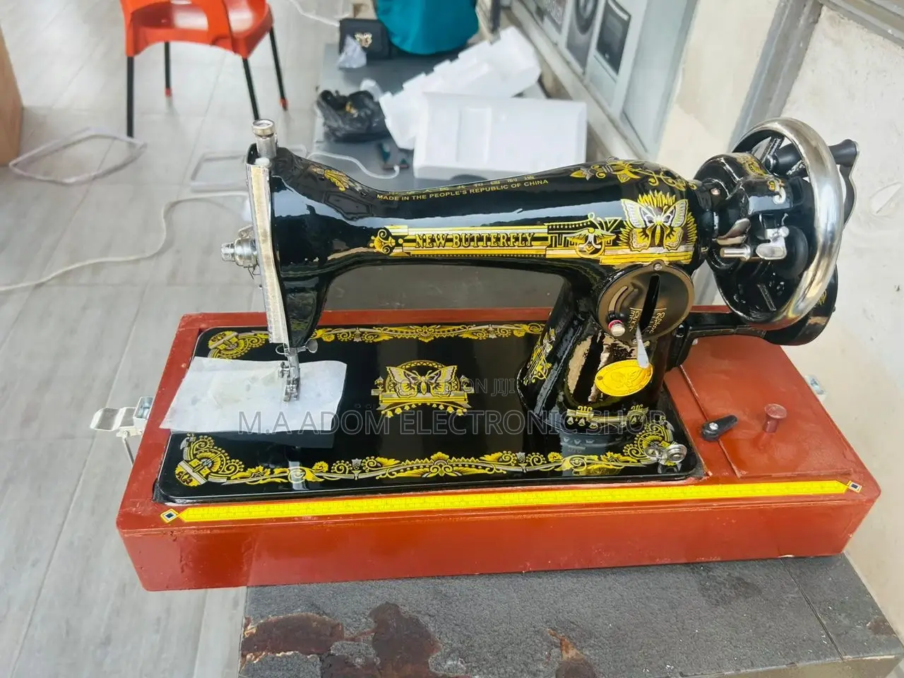 User-Friendly Hand Sewing Machine