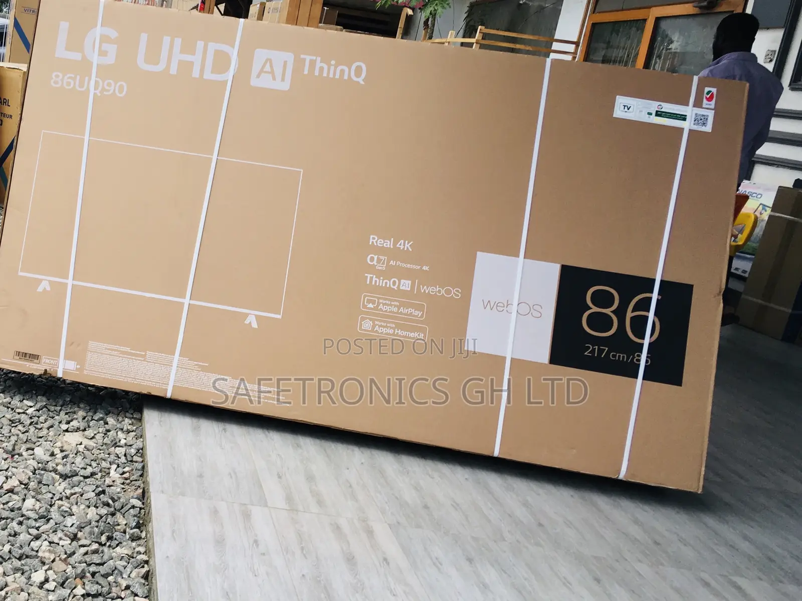 New Classic 86 Inch Smart UR78 Sleek LG UHD Tv 