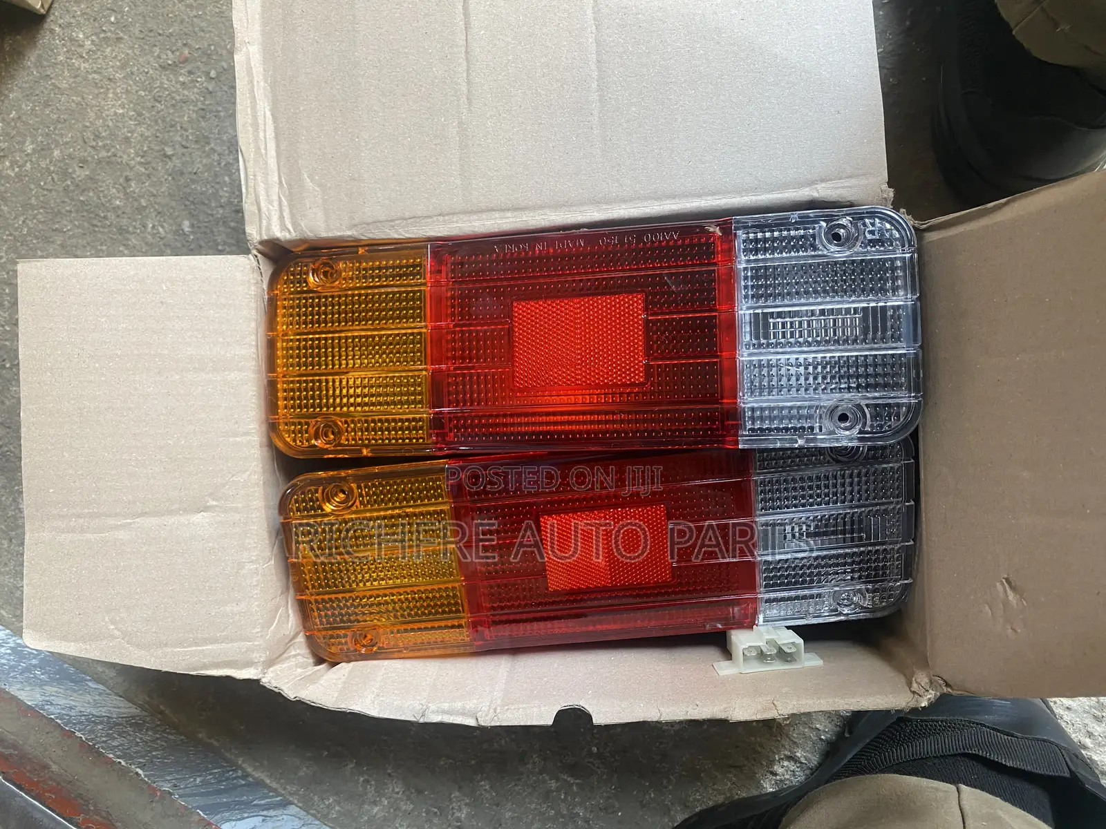 Kia Towner Taillight Pair