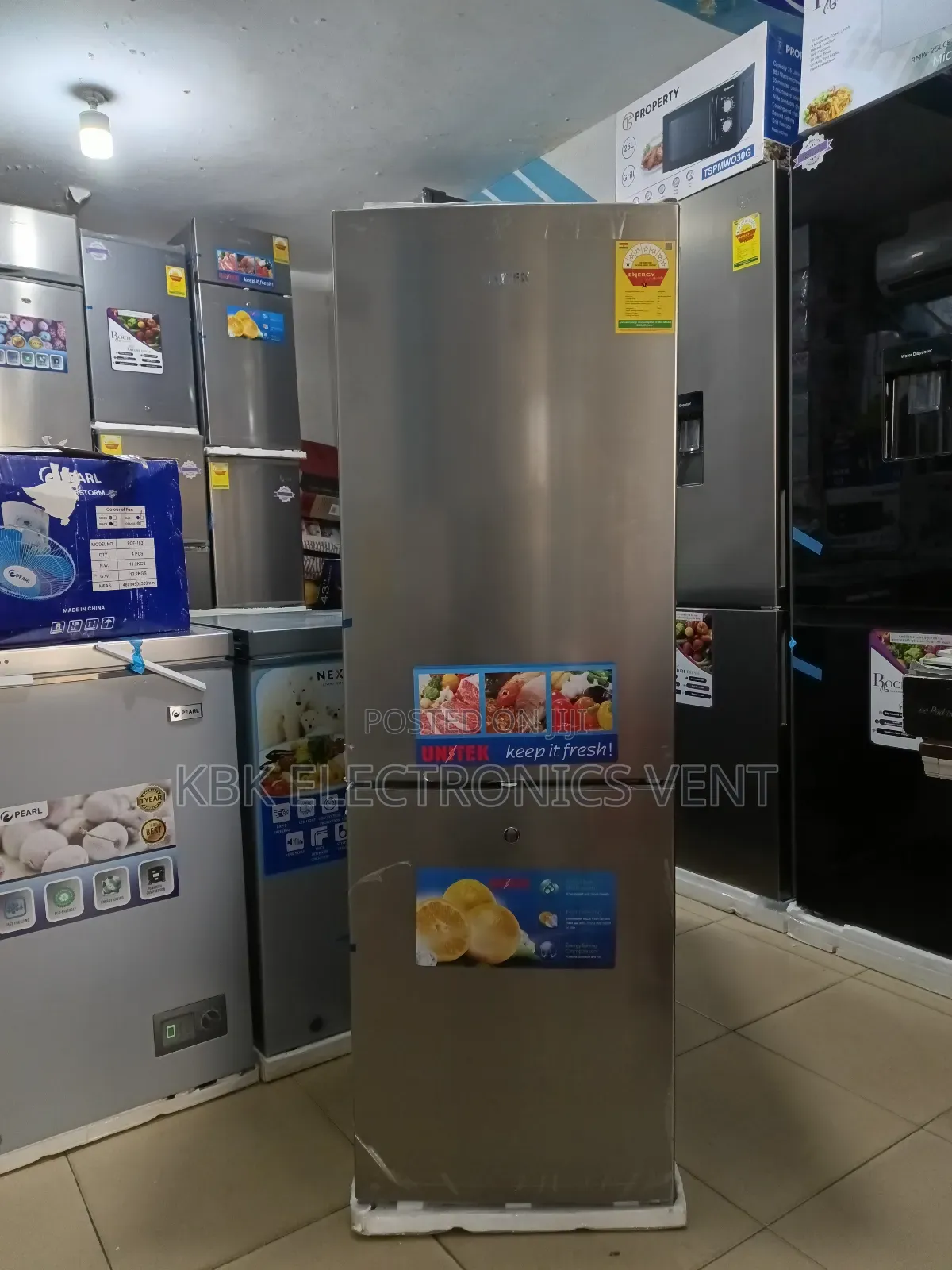 Unitek 157liter Double Door Refrigerators