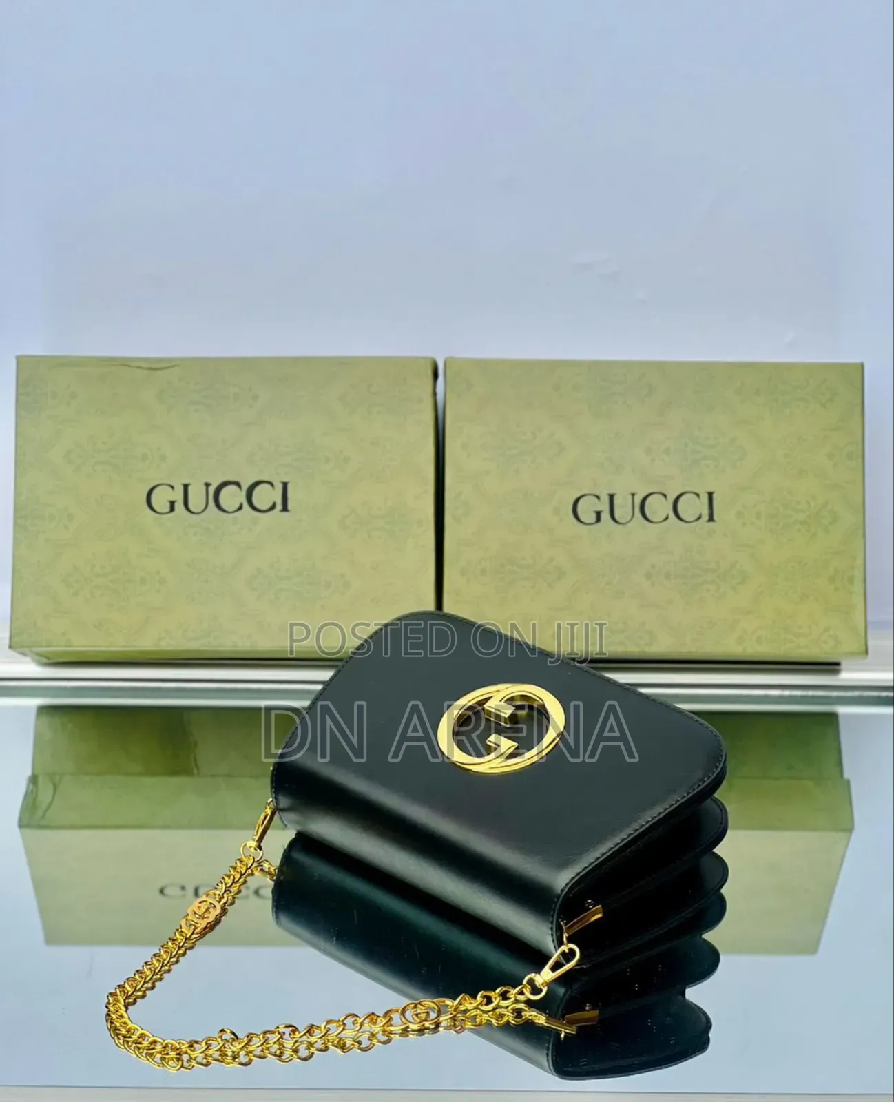 GUCCI - Lady's Handbag in a Box