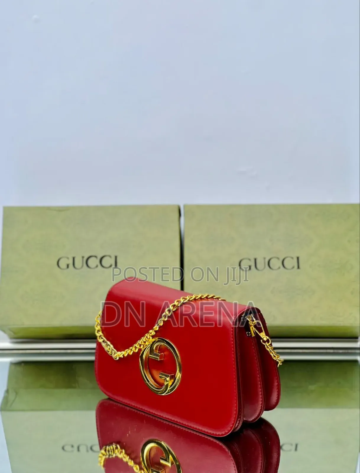 GUCCI - Lady's Handbag in a Box