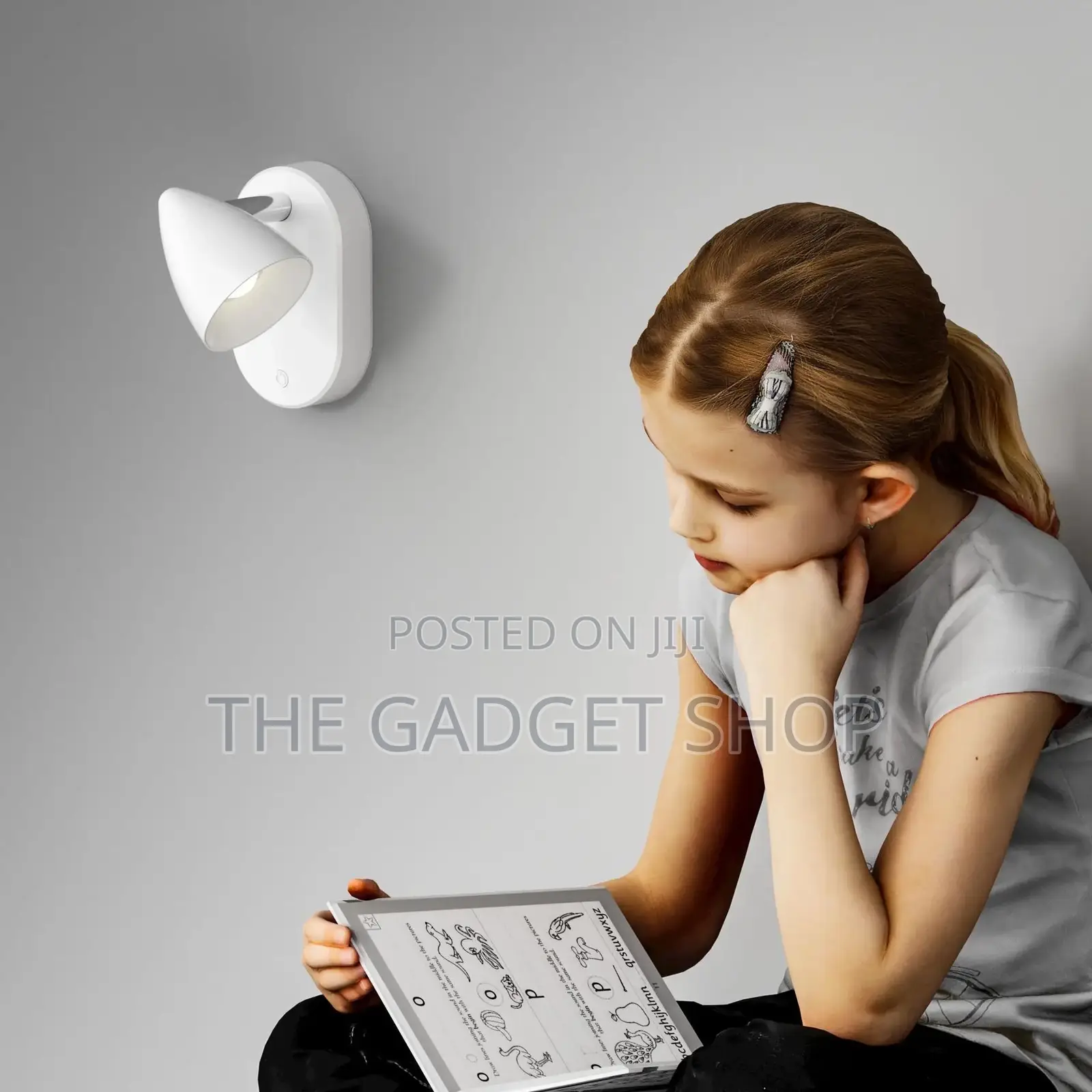 Magnetic Rechargeable Spot Light With Remote Control