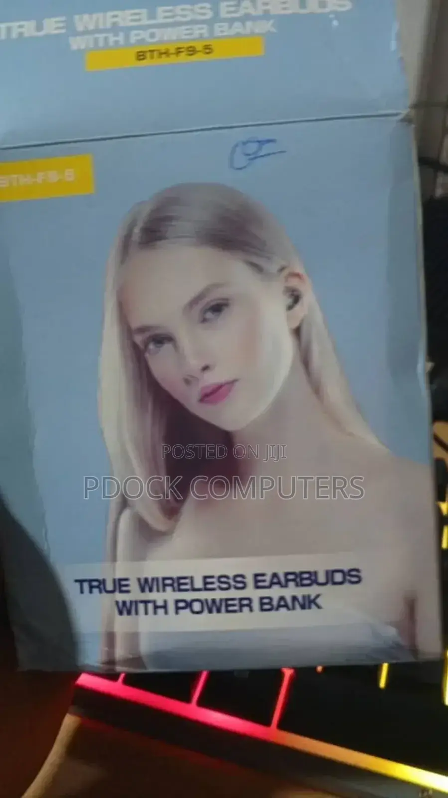 True Wireless Earbuds With Power Bank For iPhone And Android