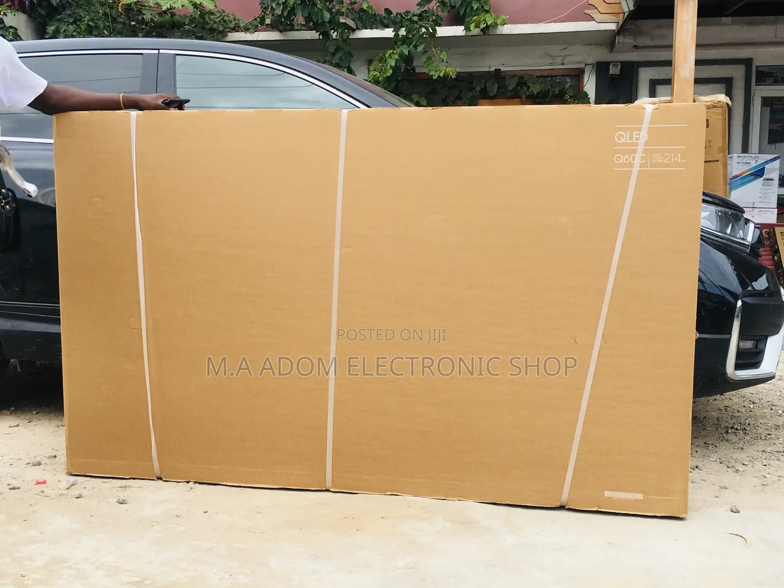 Samsung 85Q60 85 Inch QLED Smart TV: A Visual Feast