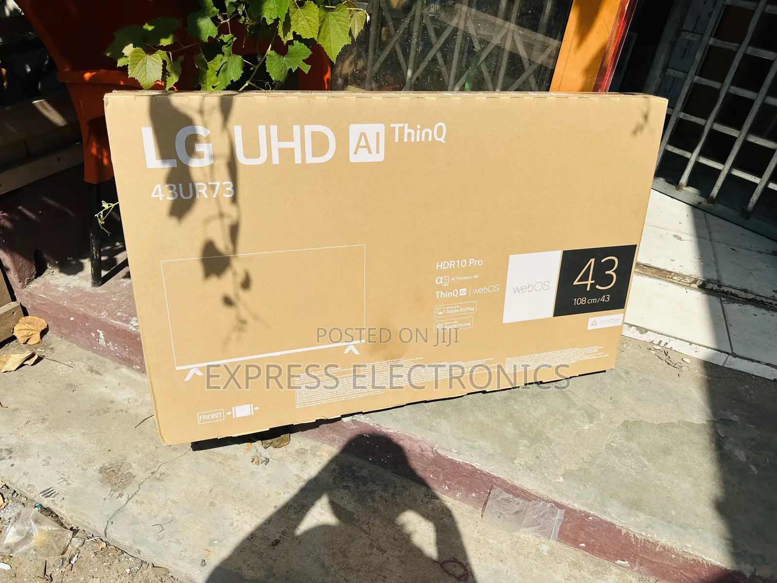 Dynamic and Contrast Color UHD Smart Lg 43” UR73