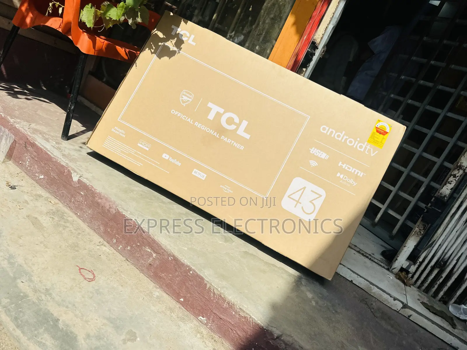High Quality Images Android Smart TCL 43s5400 FHD
