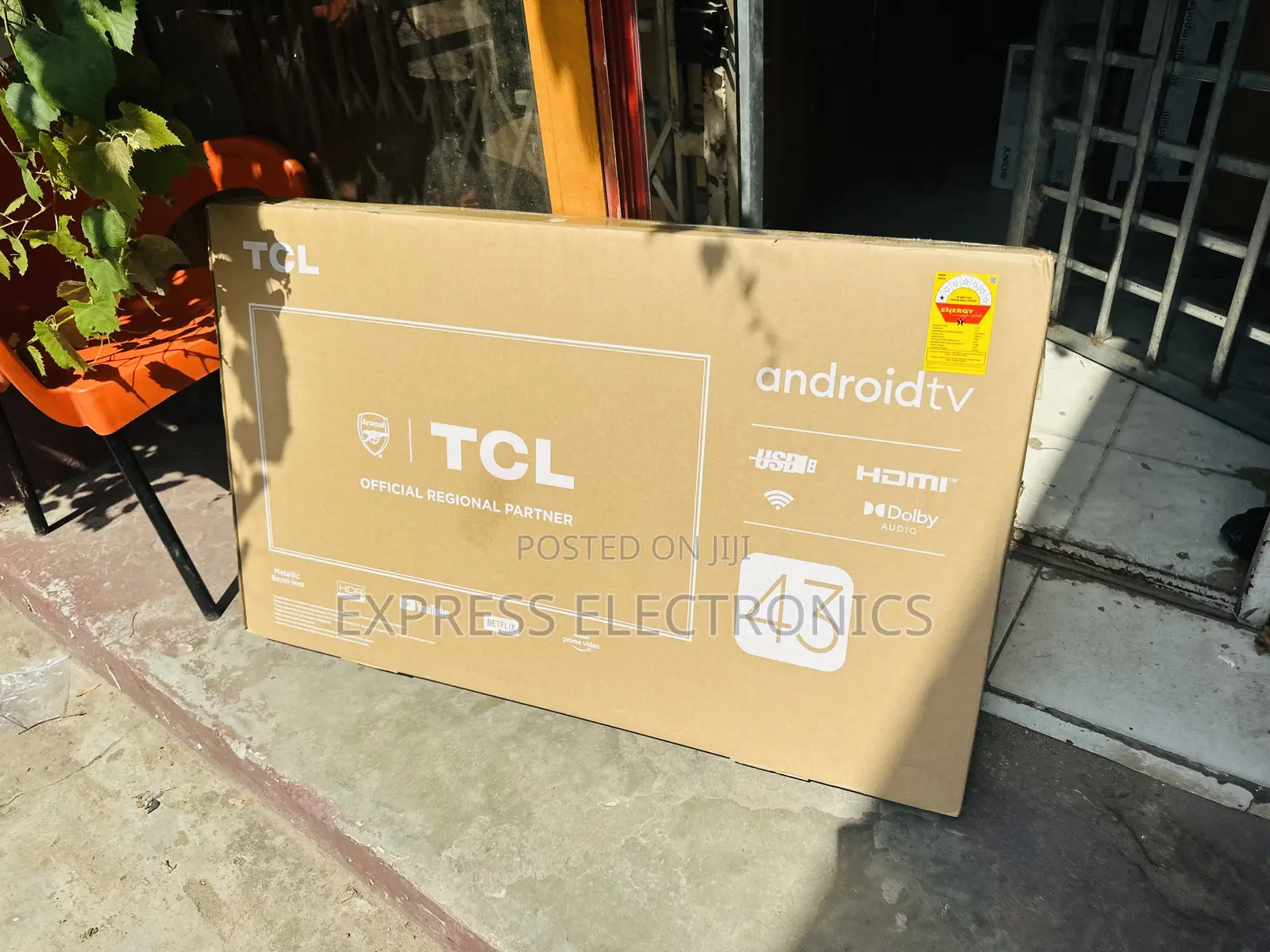 Slim Lovely New FHD Smart TCL 43”S54000