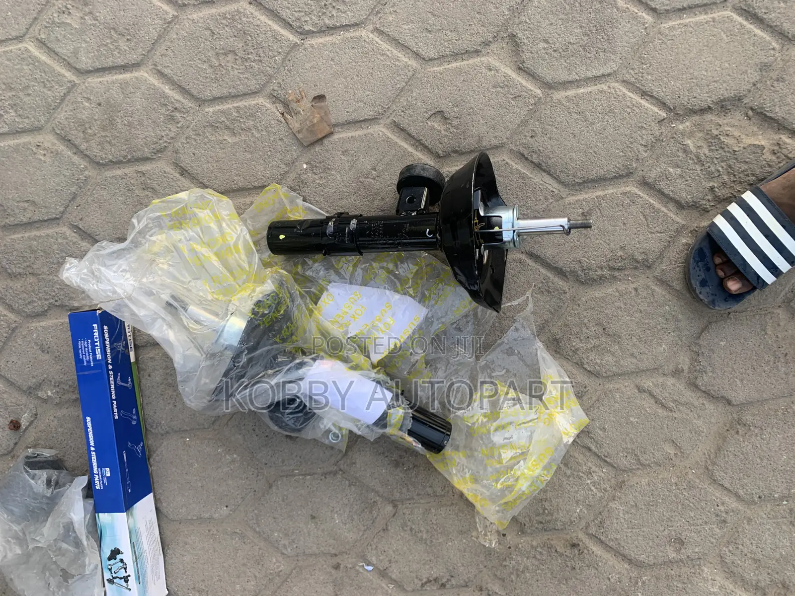 Honda Accord Front Shock Absorber Pair
