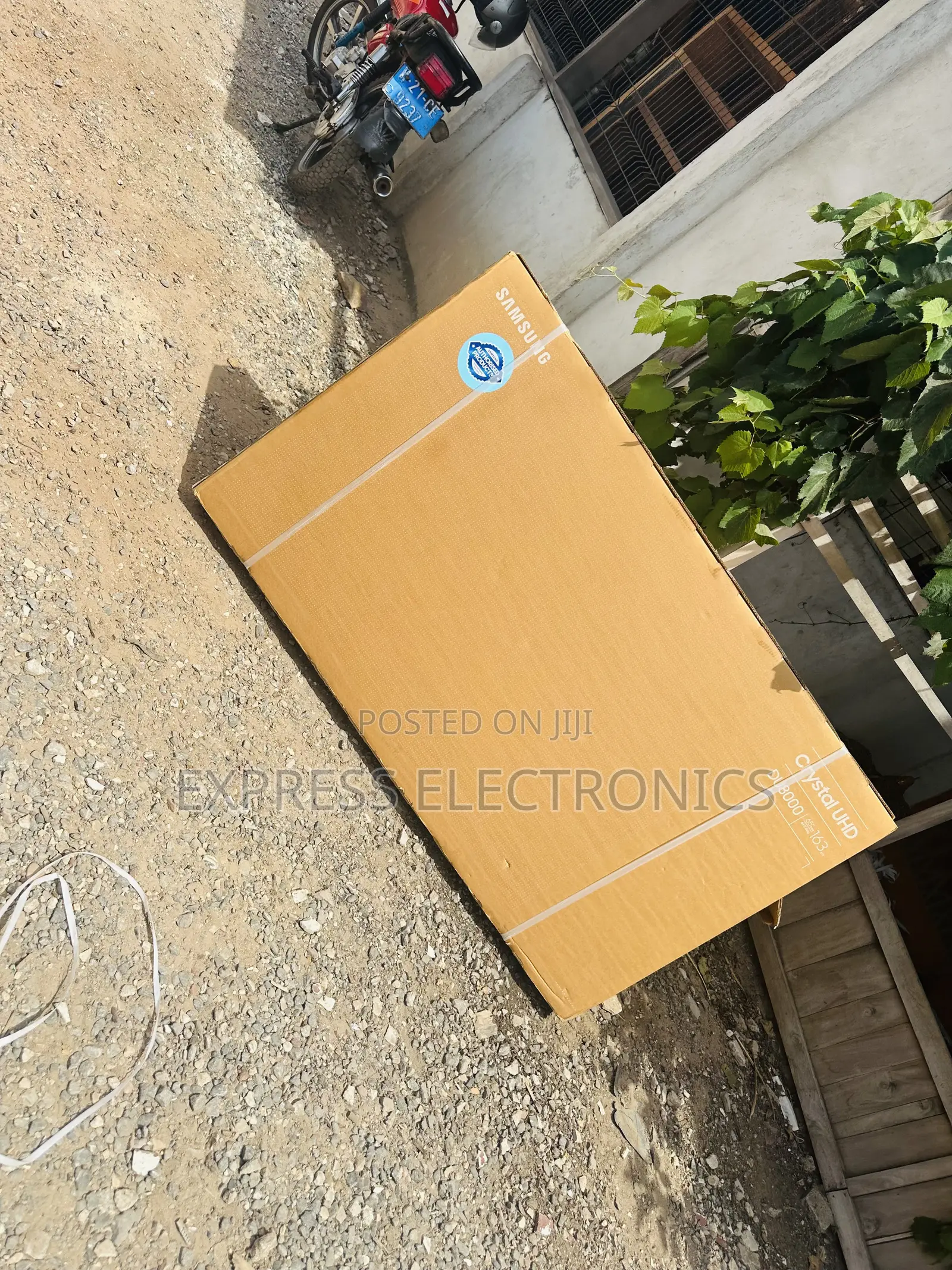 Samsung UHD Smart 65”DU8000