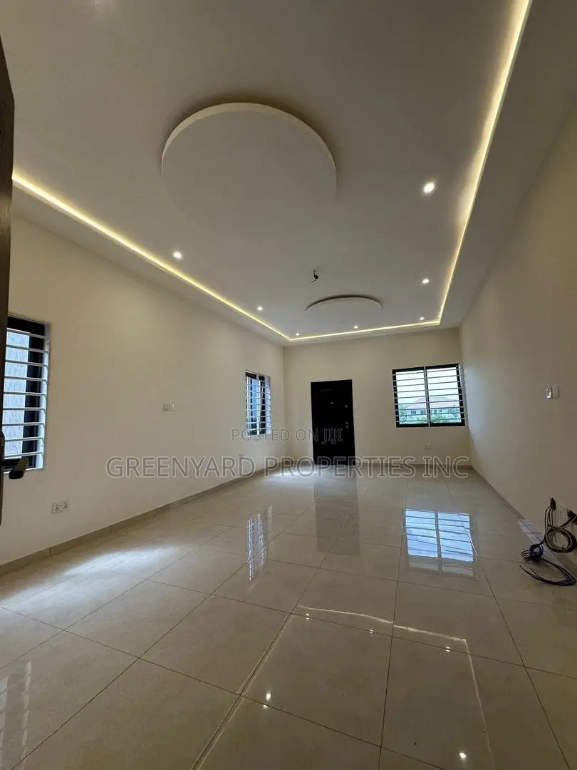 5bdrm House in East Legon Hills for sale