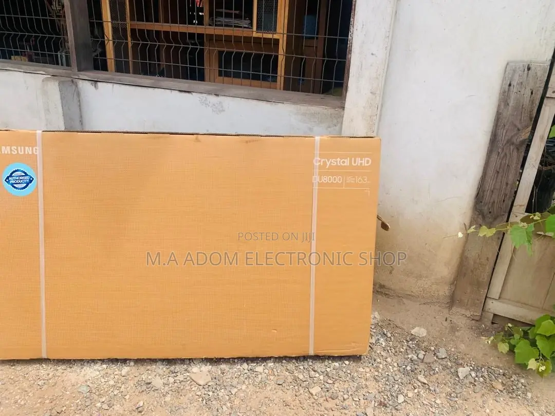 Samsung 65DU8000: Stunning 65-Inch UHD Smart TV