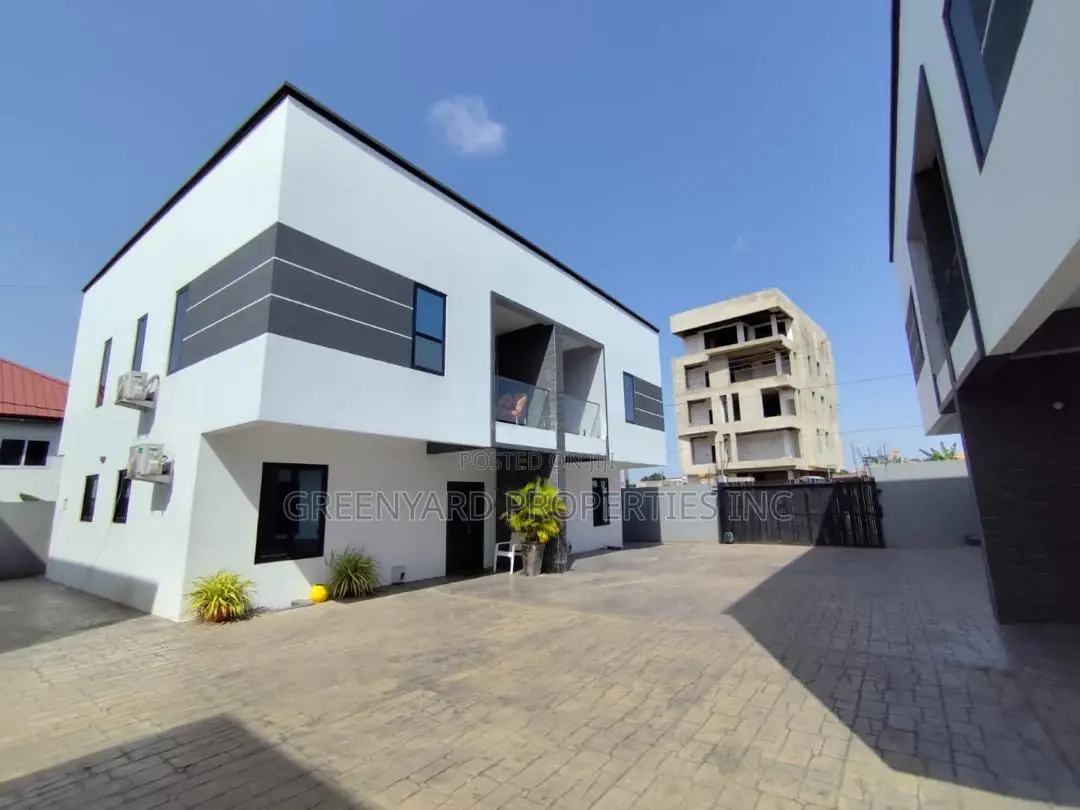 Furnished 2bdrm Townhouse / Terrace in Ogbojo, East Legon for rent