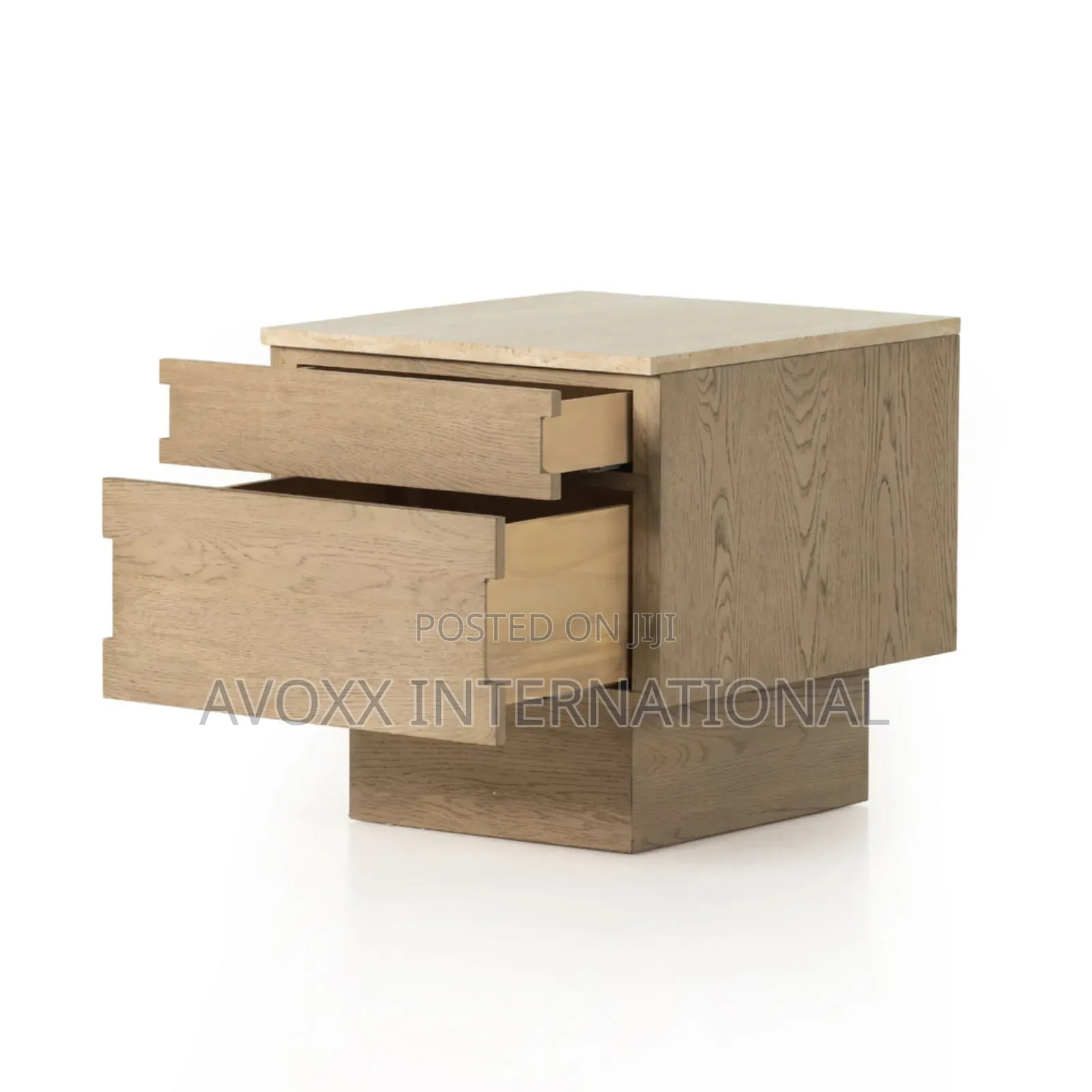 Jaylen Nightstand- Case Yucca Oak