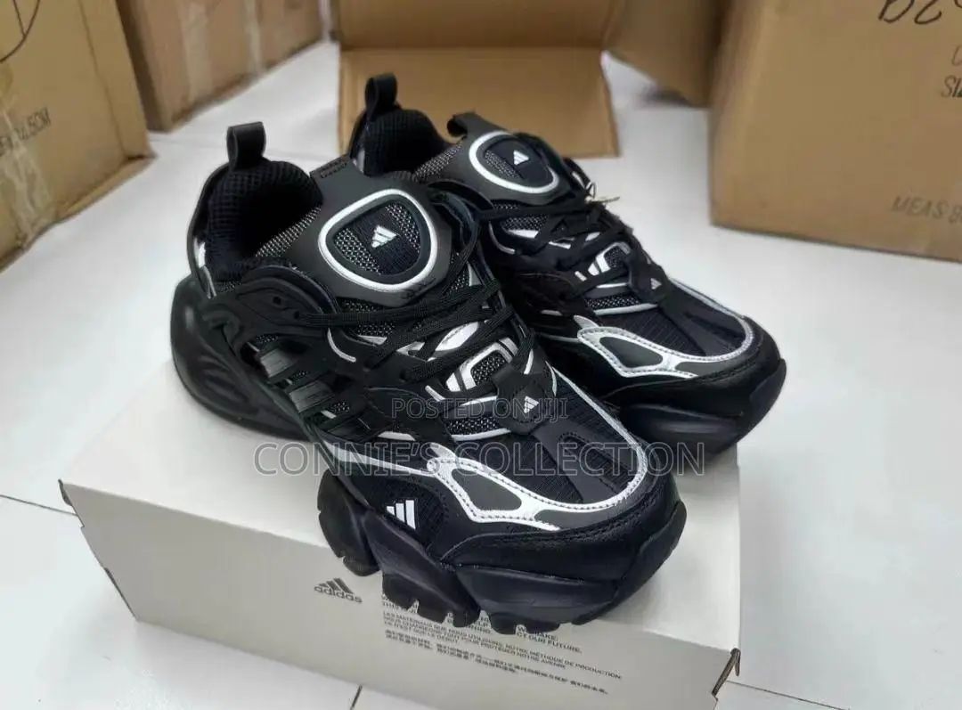 Adidas XLG Runner Deluxe