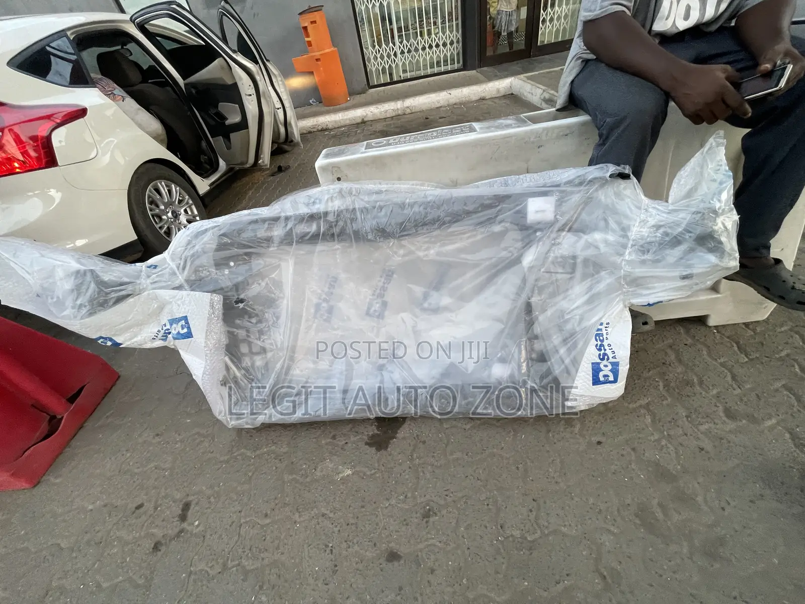 Hyundai Santafe Radiator Support