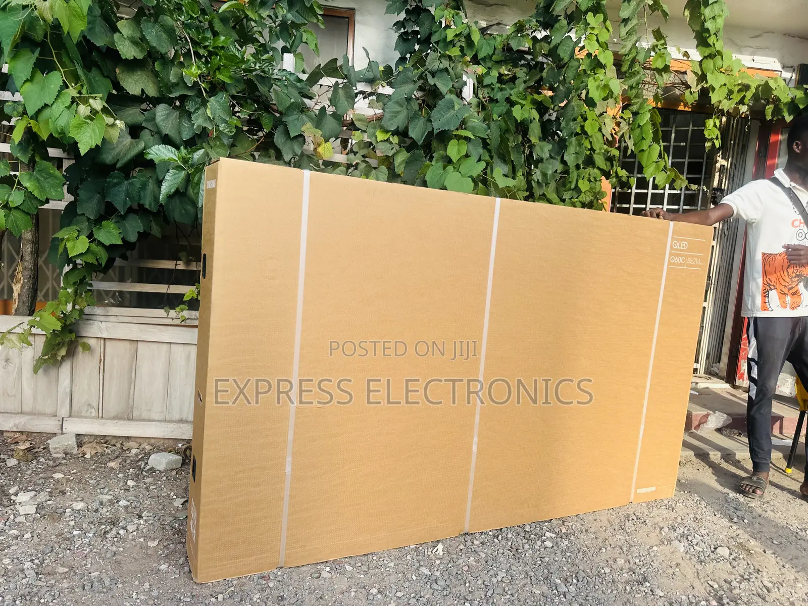 Powerful Sleek Smart Samsung 65”DU8000