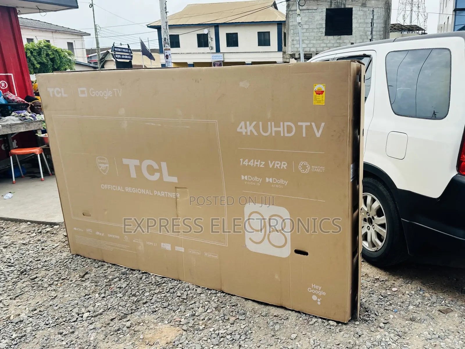 Quality Sleek New Slim Android  98”P745 UHD Smart