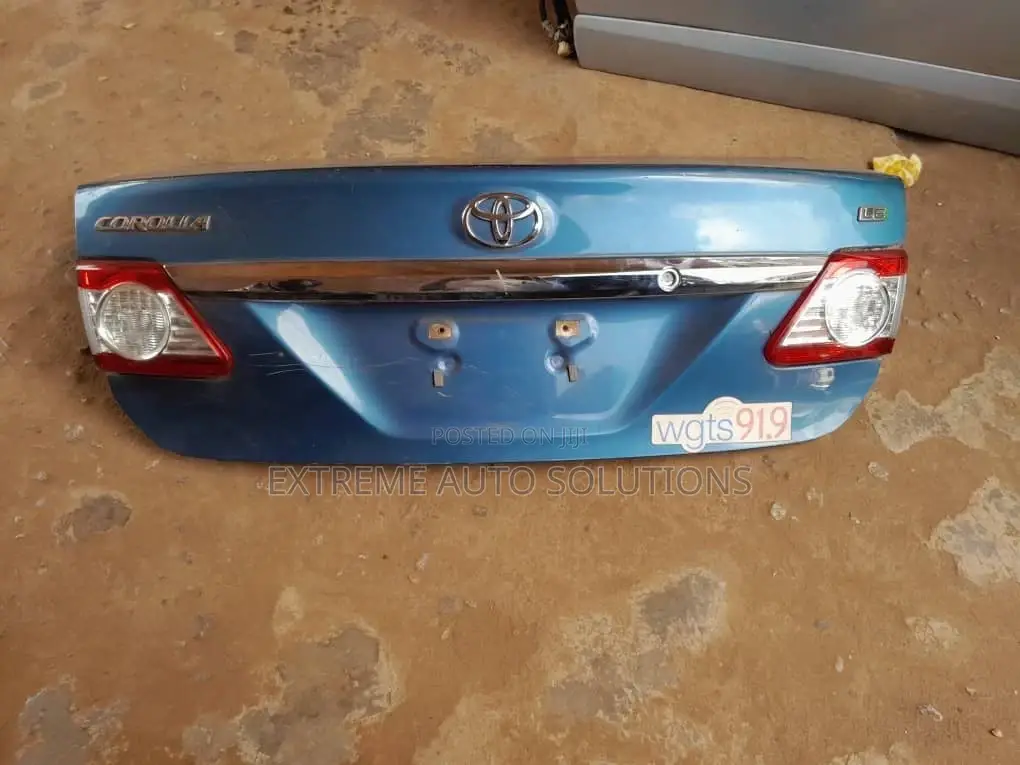 Toyota Corolla 2010 Boot