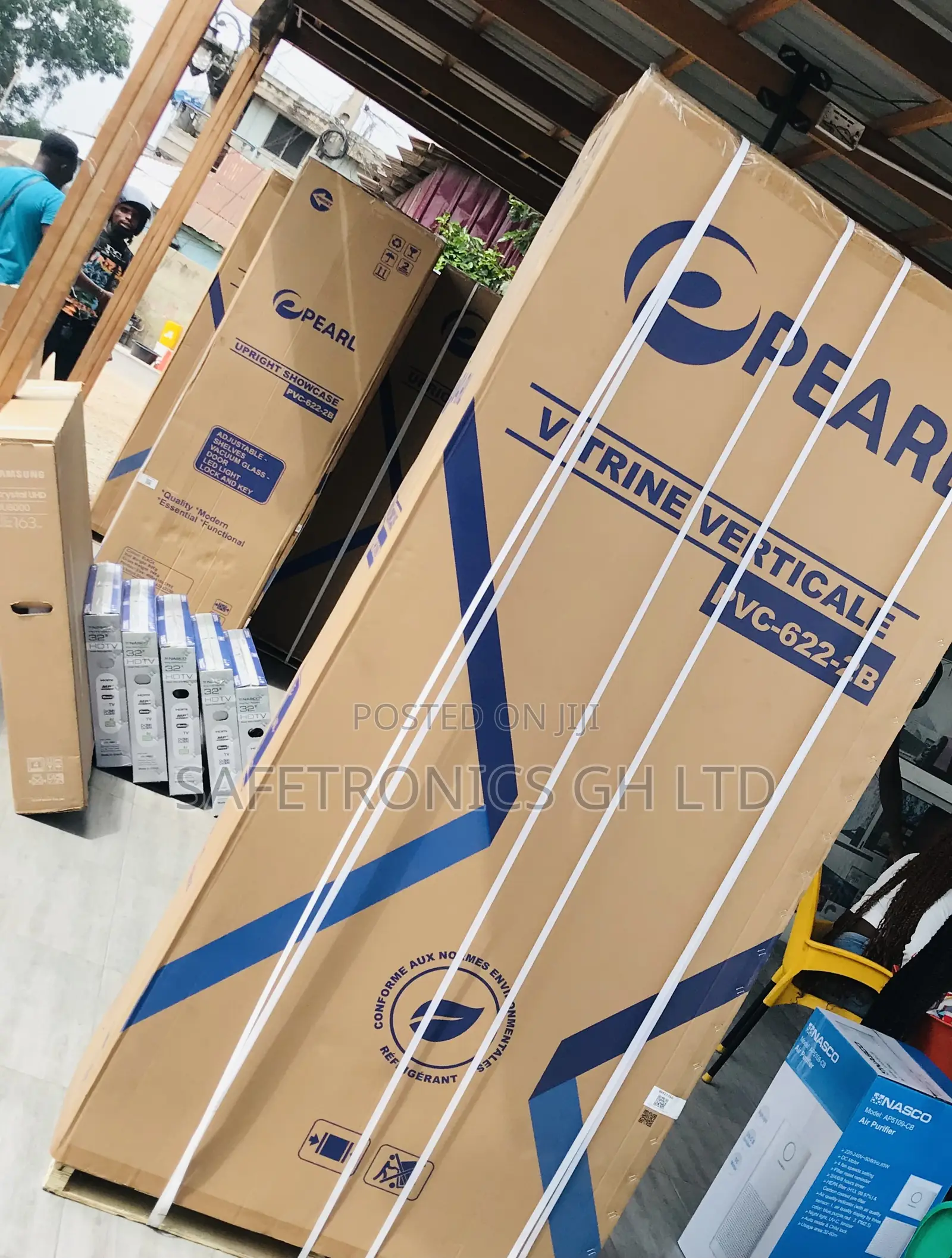 Newly Boxed:; PVC-662 2 Doors Pearl Display Glass